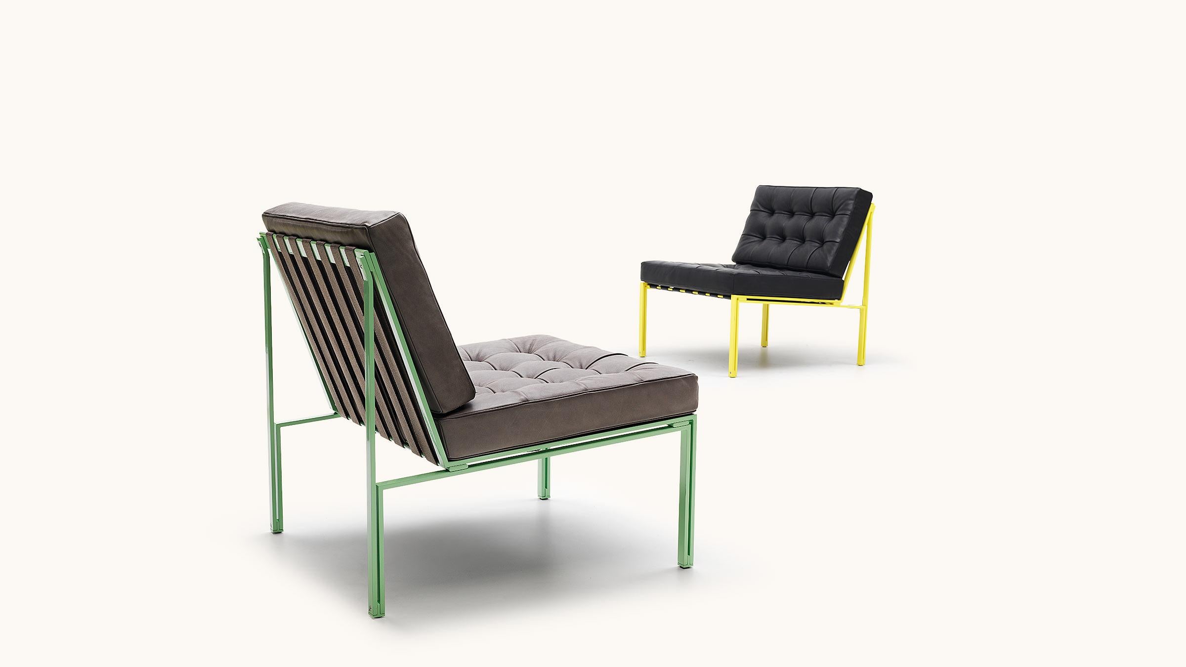 Modern De Sede KT-221 Armchair in Black Upholstery by Kurt Thut For Sale