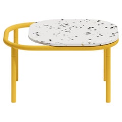 Petite table basse en aluminium désert avec plateau en plastique recyclé par Joyf