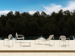 Sgabello Desert in alluminio con seduta morbida di Joyf