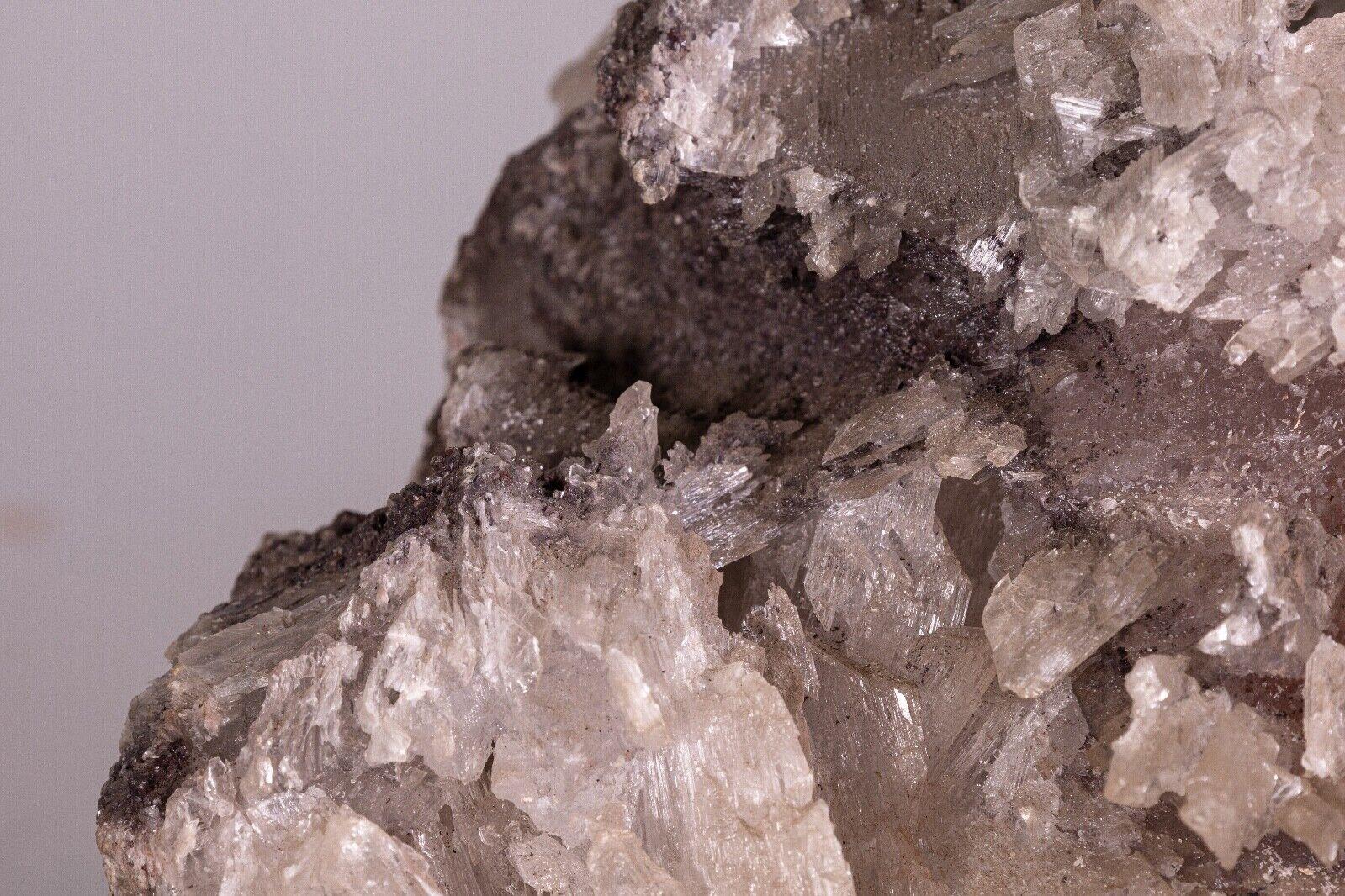 Desert Crystal Gypsum Geode Vintage Mineral Specimen In Good Condition For Sale In Keego Harbor, MI