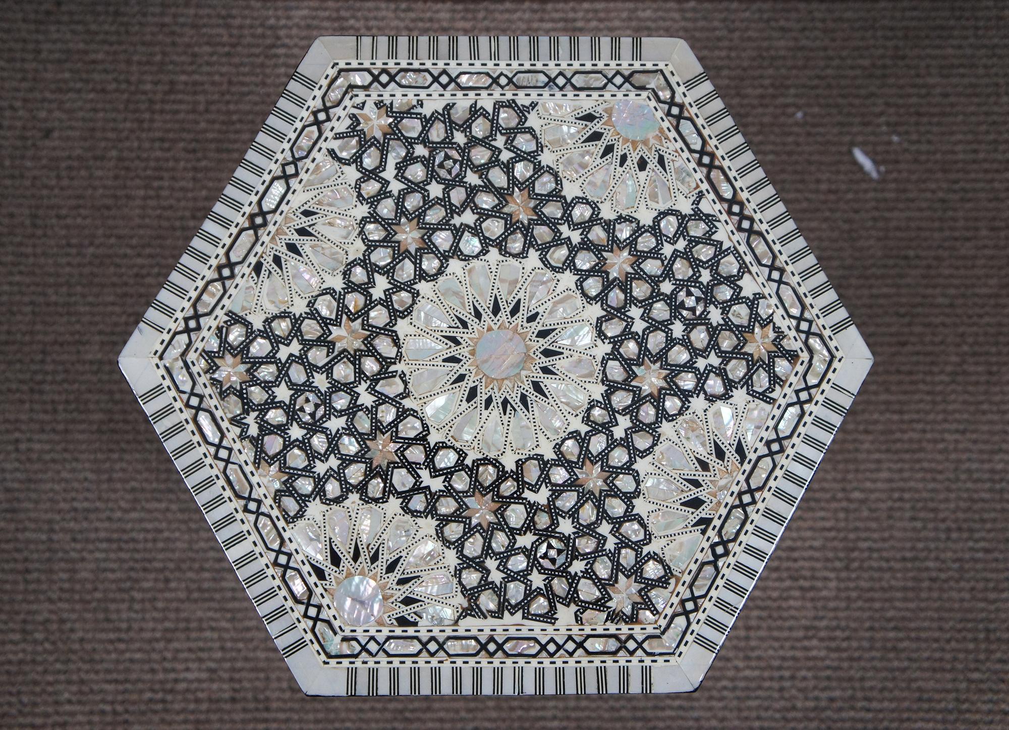 Desert Designs Moroccan Inlaid Mother of Pearl End Table Storage Box Stand In Good Condition In Dayton, OH