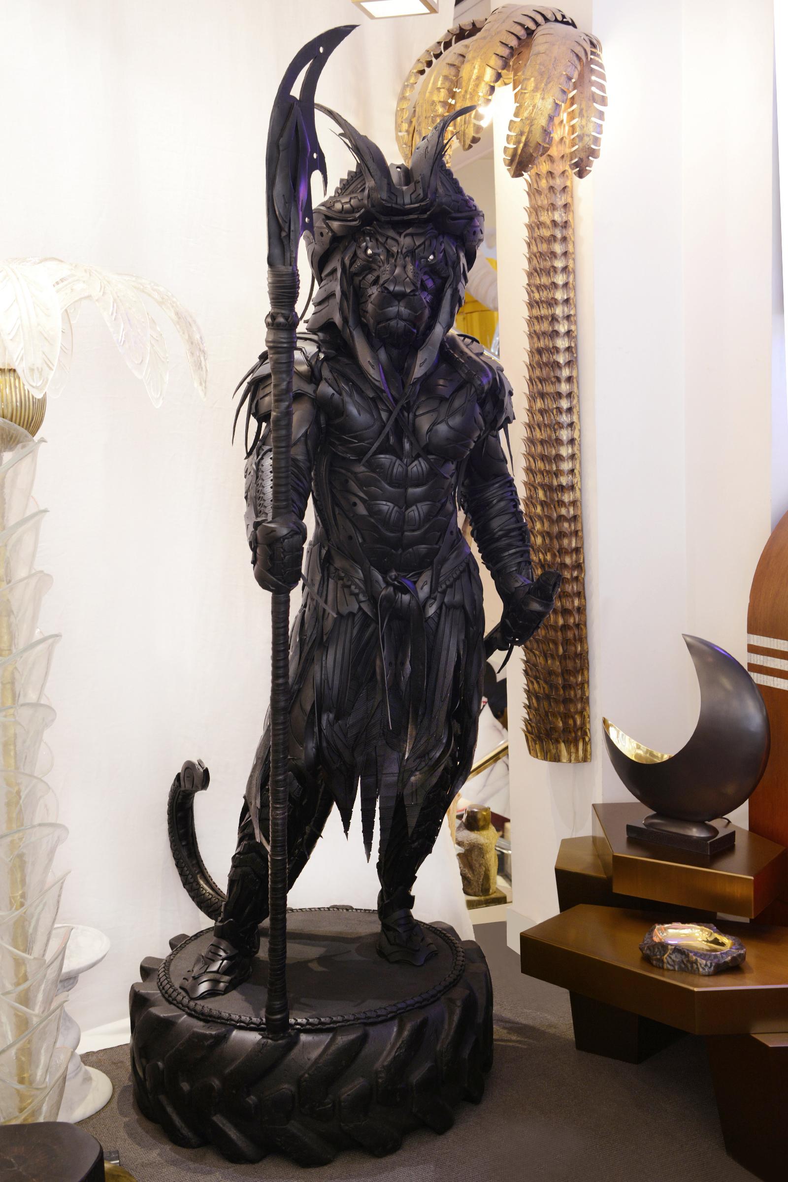 Français Sculpture Samuraï du désert en vente