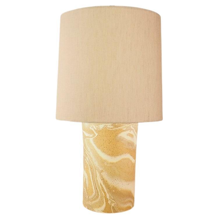 Lampe Desert Waves par Nani Goods Lampe à poser contemporaine en céramique Nerikomi