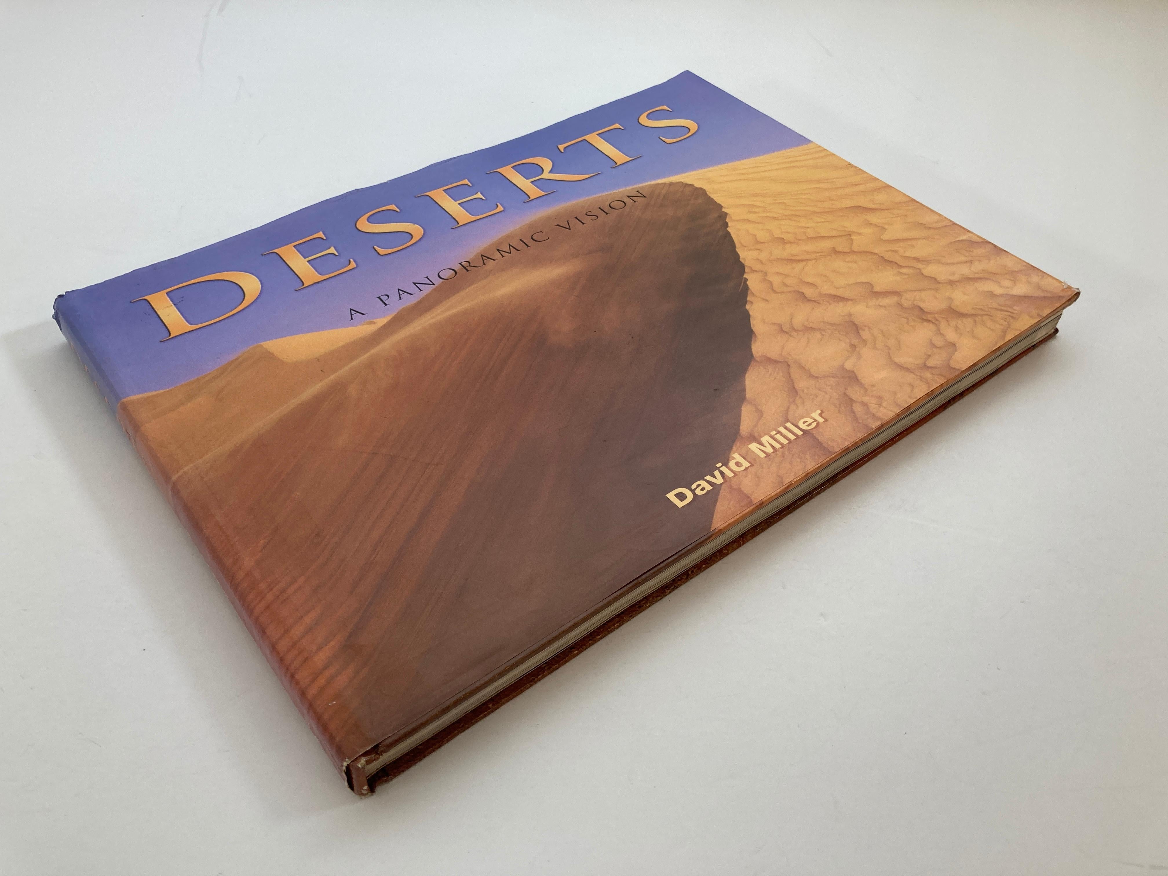 Déserts : A Panoramic Vision par David Miller Grand livre à couverture rigide.
Explorez le monde du désert et découvrez la beauté qui s'y trouve !
Il s'agit d'un beau livre de bibliothèque ou de table basse.