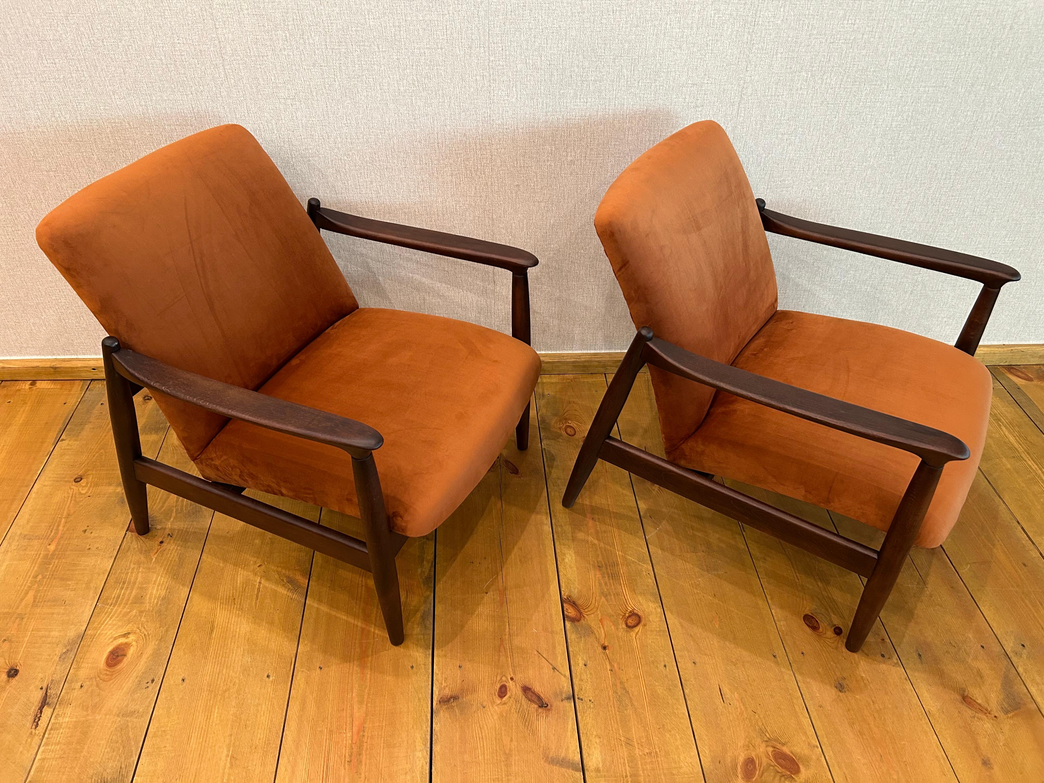 Noce Design  2 Poltrona GFM-64 PROJ. CASA EDMUND in vendita