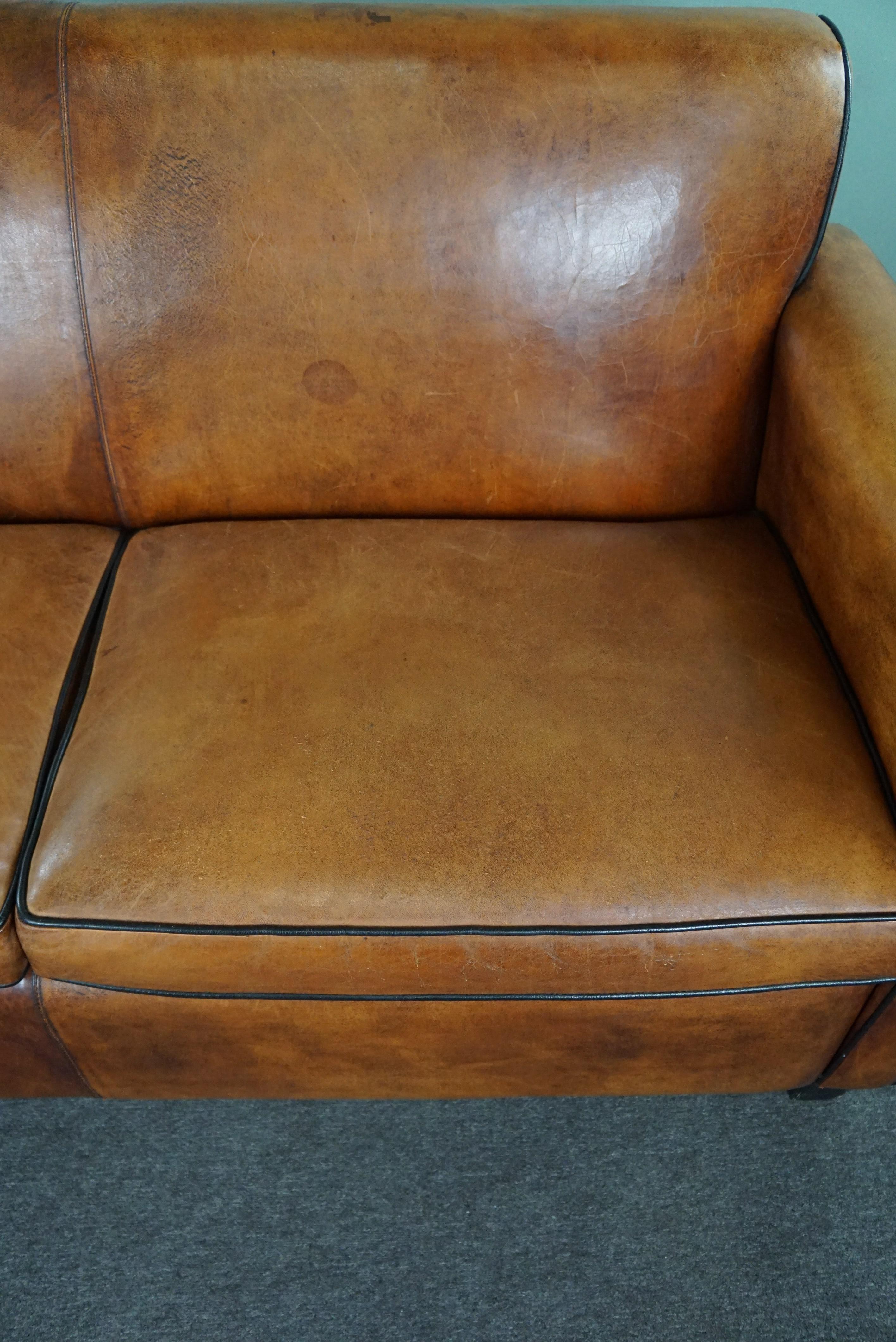 Late 20th Century Design 2.5-seater sheep leather sofa For Sale