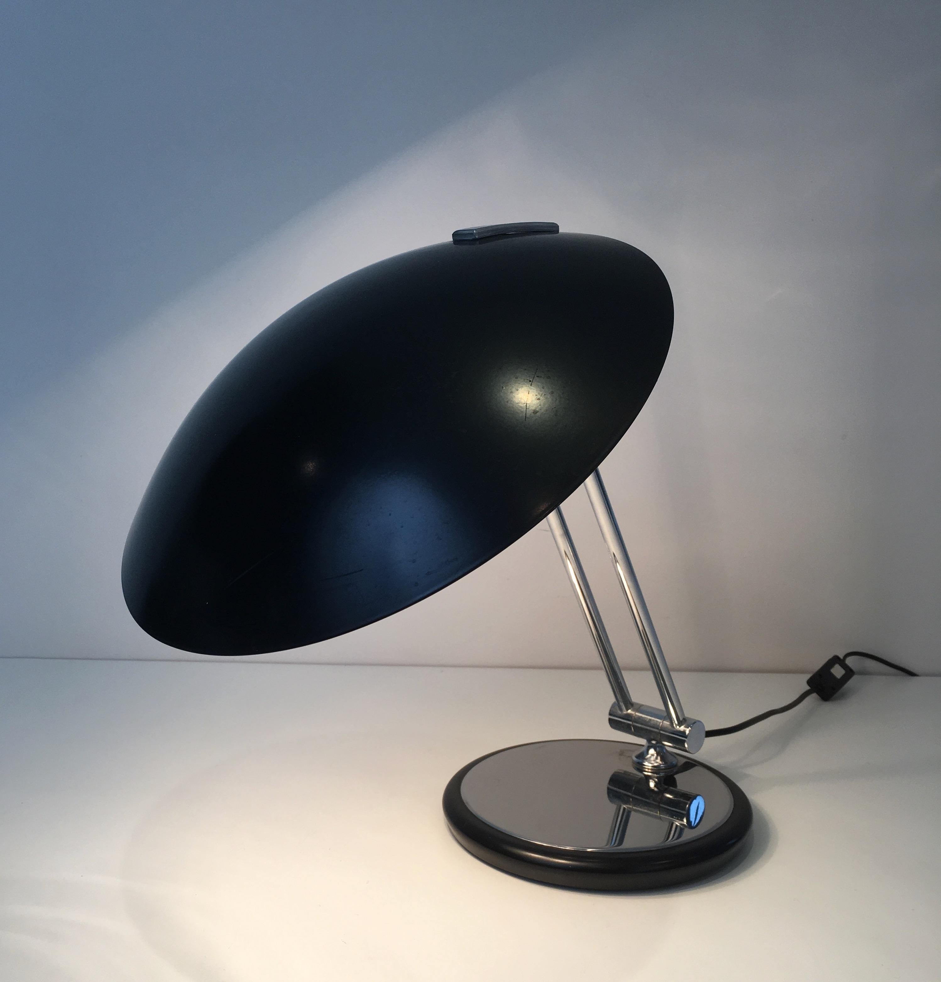 Design Adjustable Chrome and Black Lacquered Desk Lamp, circa 1970 For Sale 5
