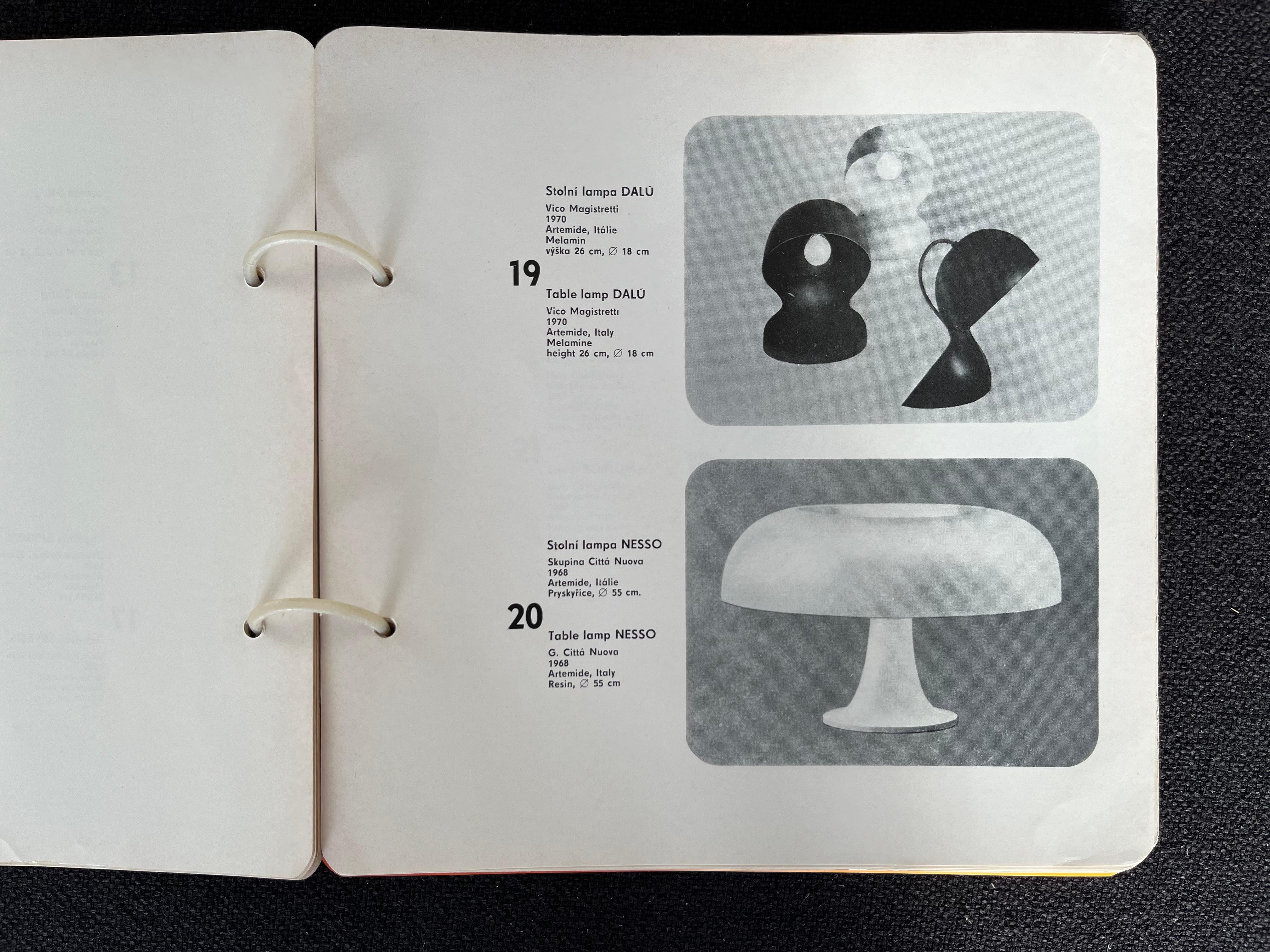 Design and Plastics / Plastické Hmoty by Milena Lamarová, 1972 For Sale 3
