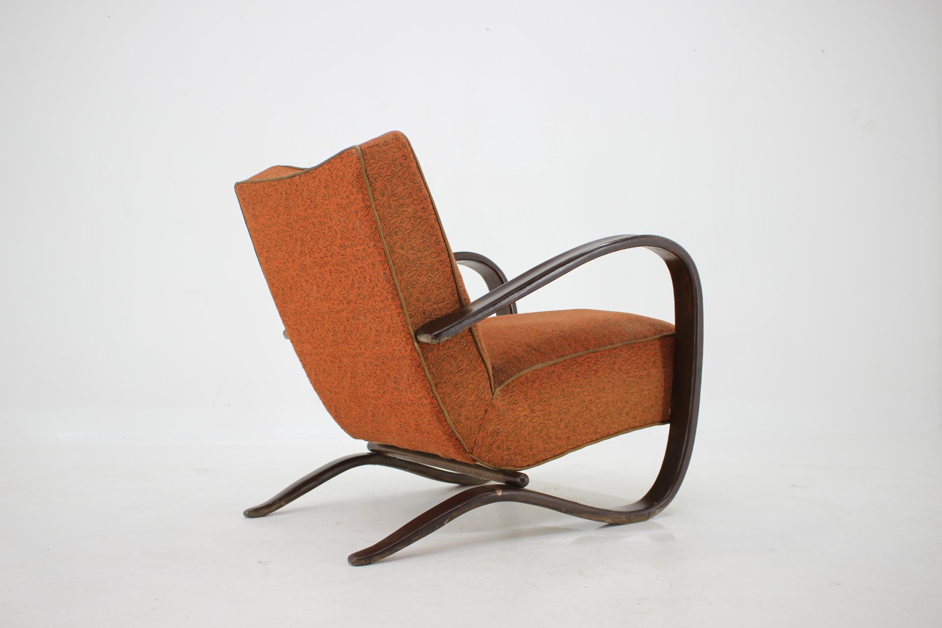 Design Armchair H-269 by Jindřich Halabala, 1940s In Good Condition In Praha, CZ
