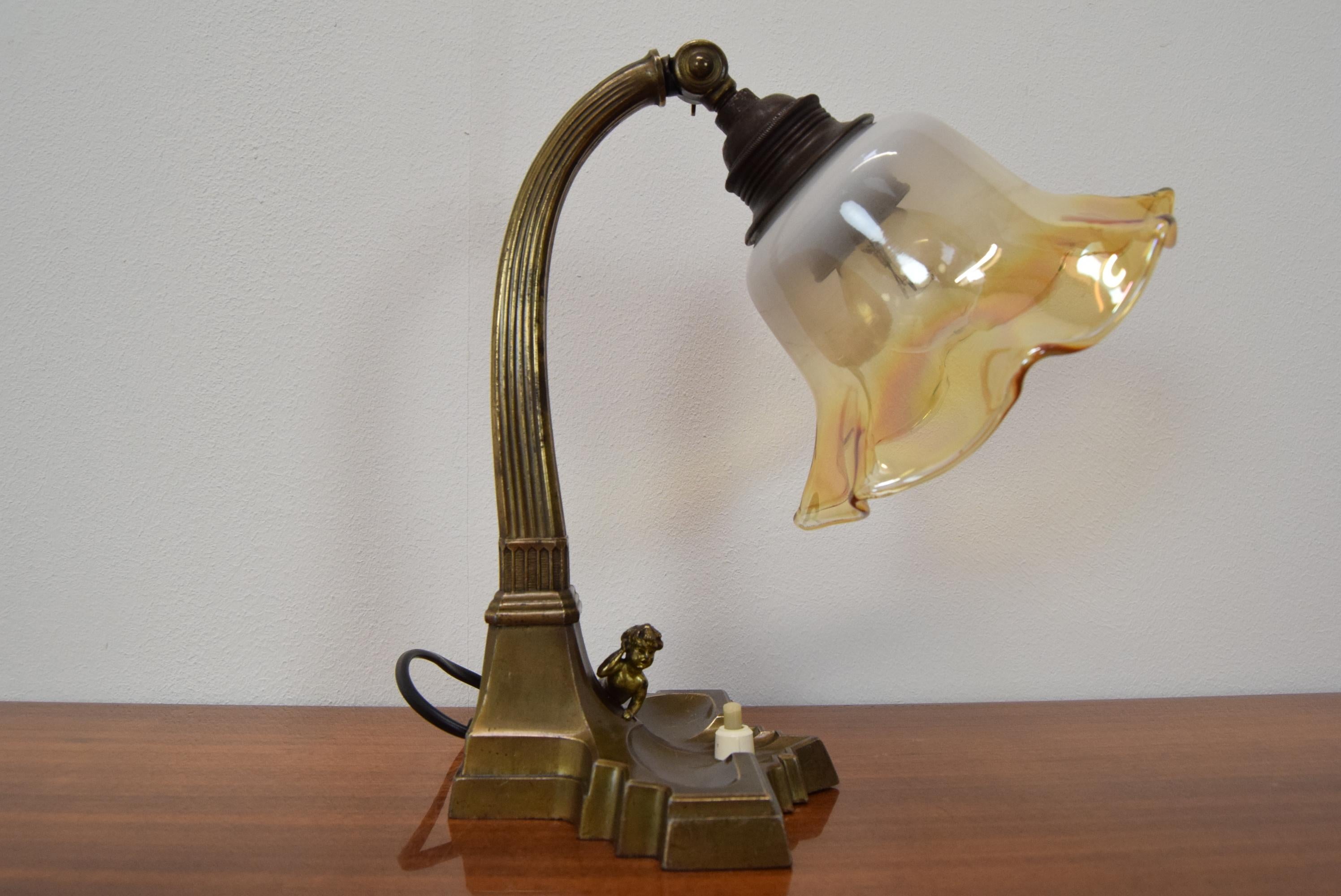 Milieu du XXe siècle Lampe de table Art déco, années 1930 en vente