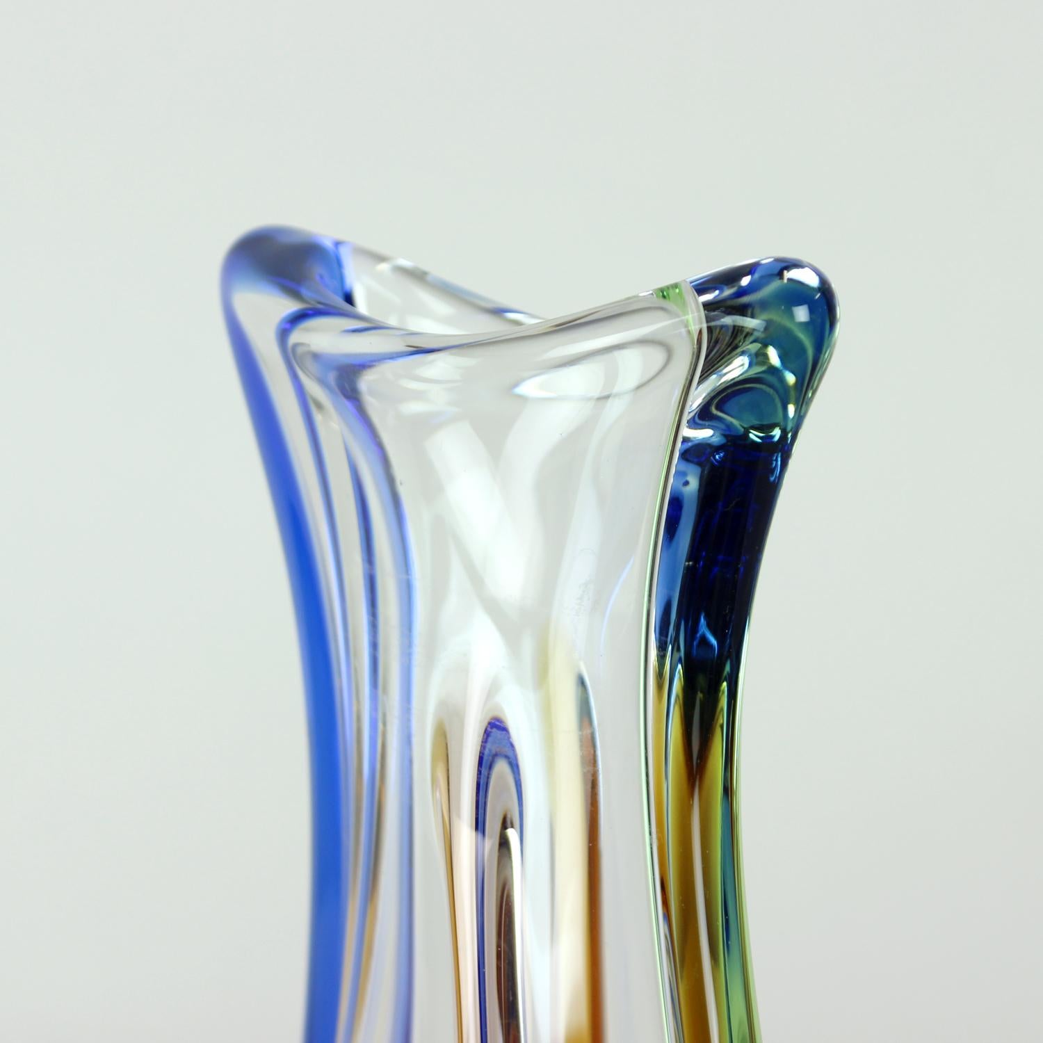 Design Art Rhapsody Collection Glass Vase By Frantisek Zemek, Czechoslovakia 196 en vente 2