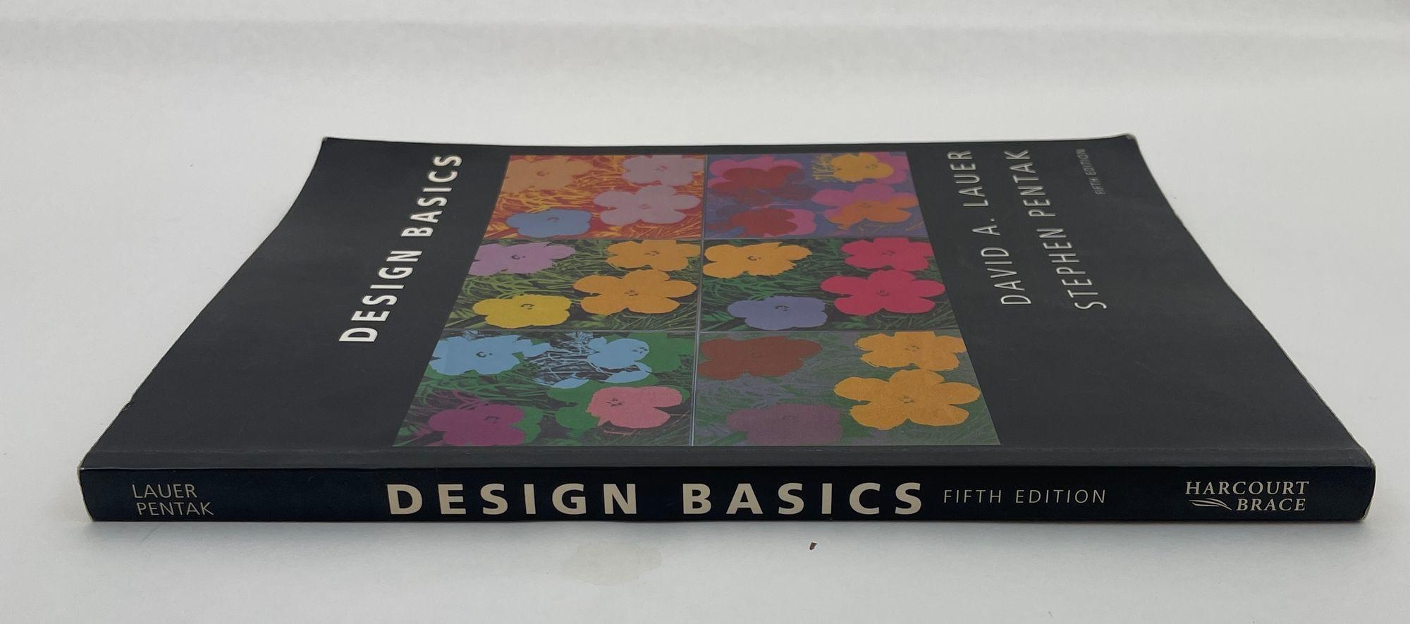 Postmoderne Paperback Design Basics de David A. Lauer et Stephen Pentak 1999 en vente