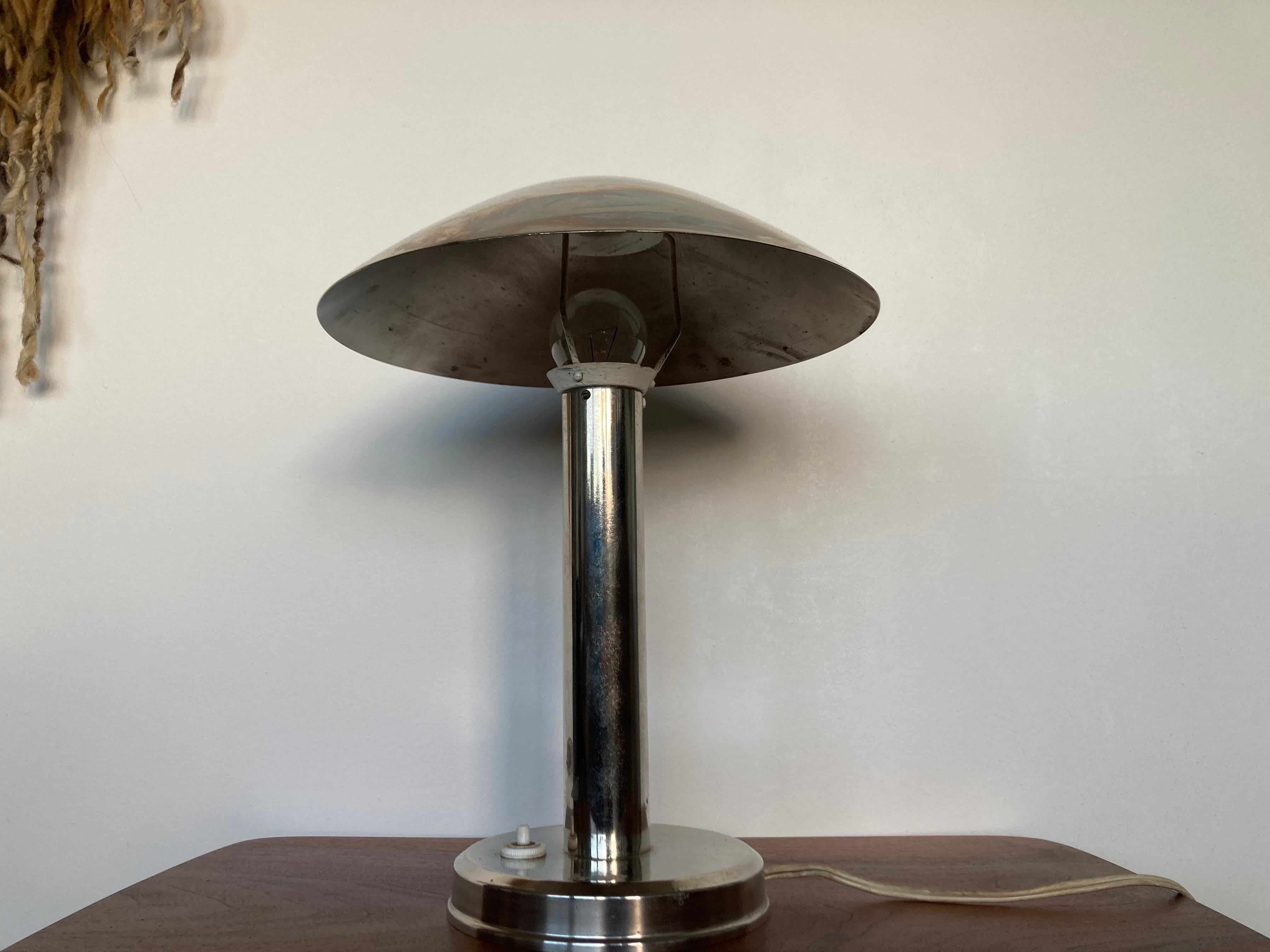 Design Bauhaus Chrome Table Lamp, 1930s In Good Condition In Praha, CZ