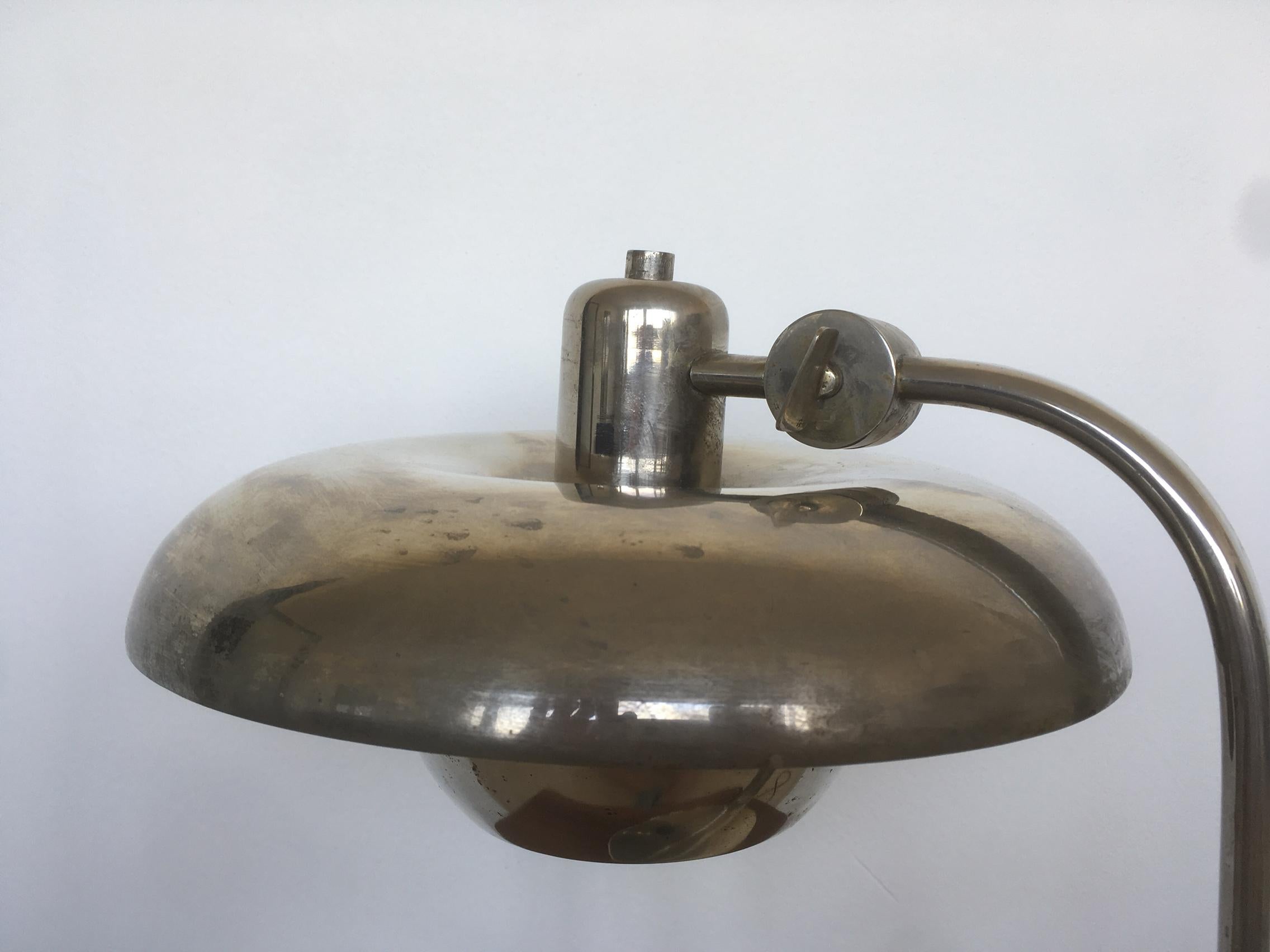 Mid-20th Century Design Bauhaus Chrome Table Lamp, 1930s