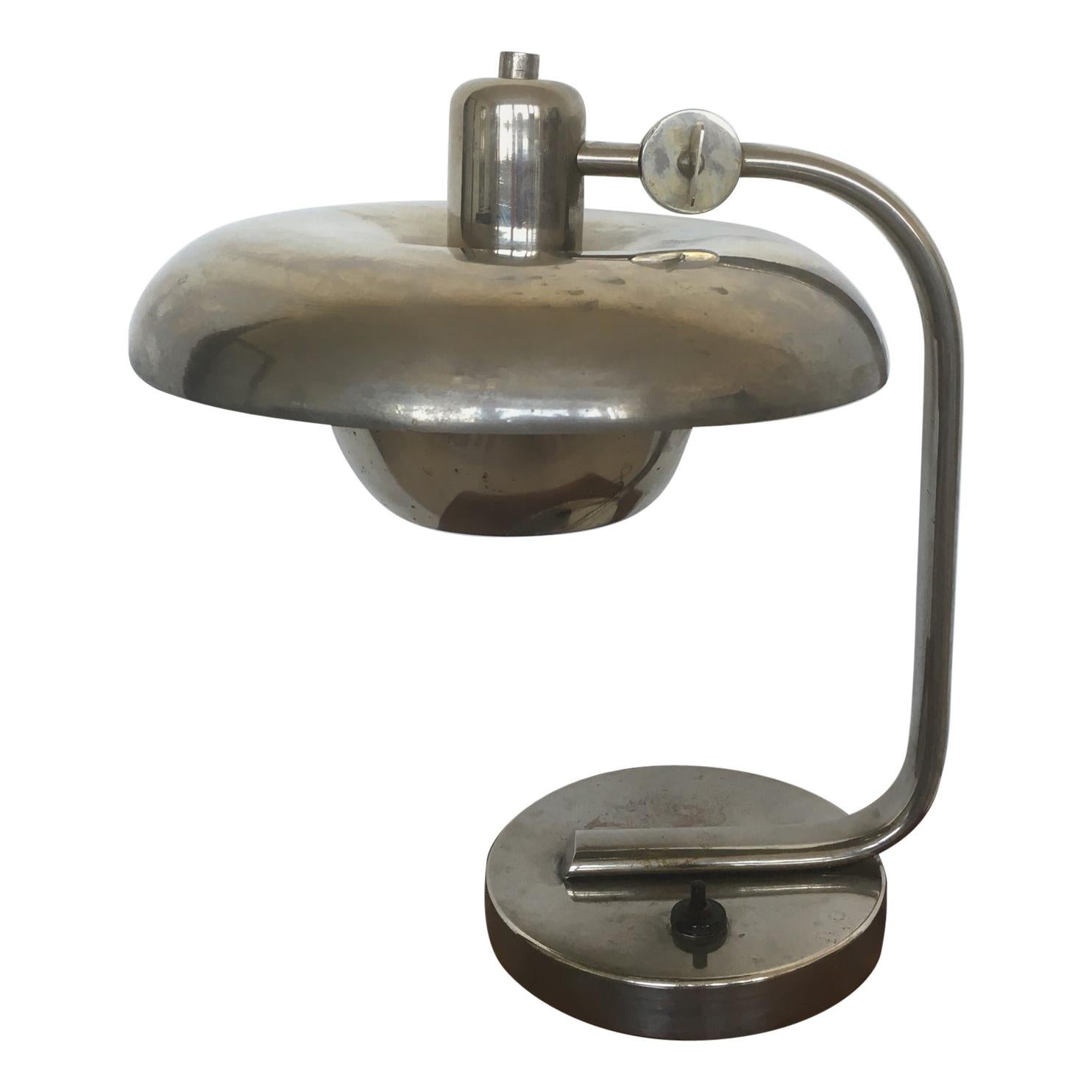 Design Bauhaus Chrome Table Lamp, 1930s