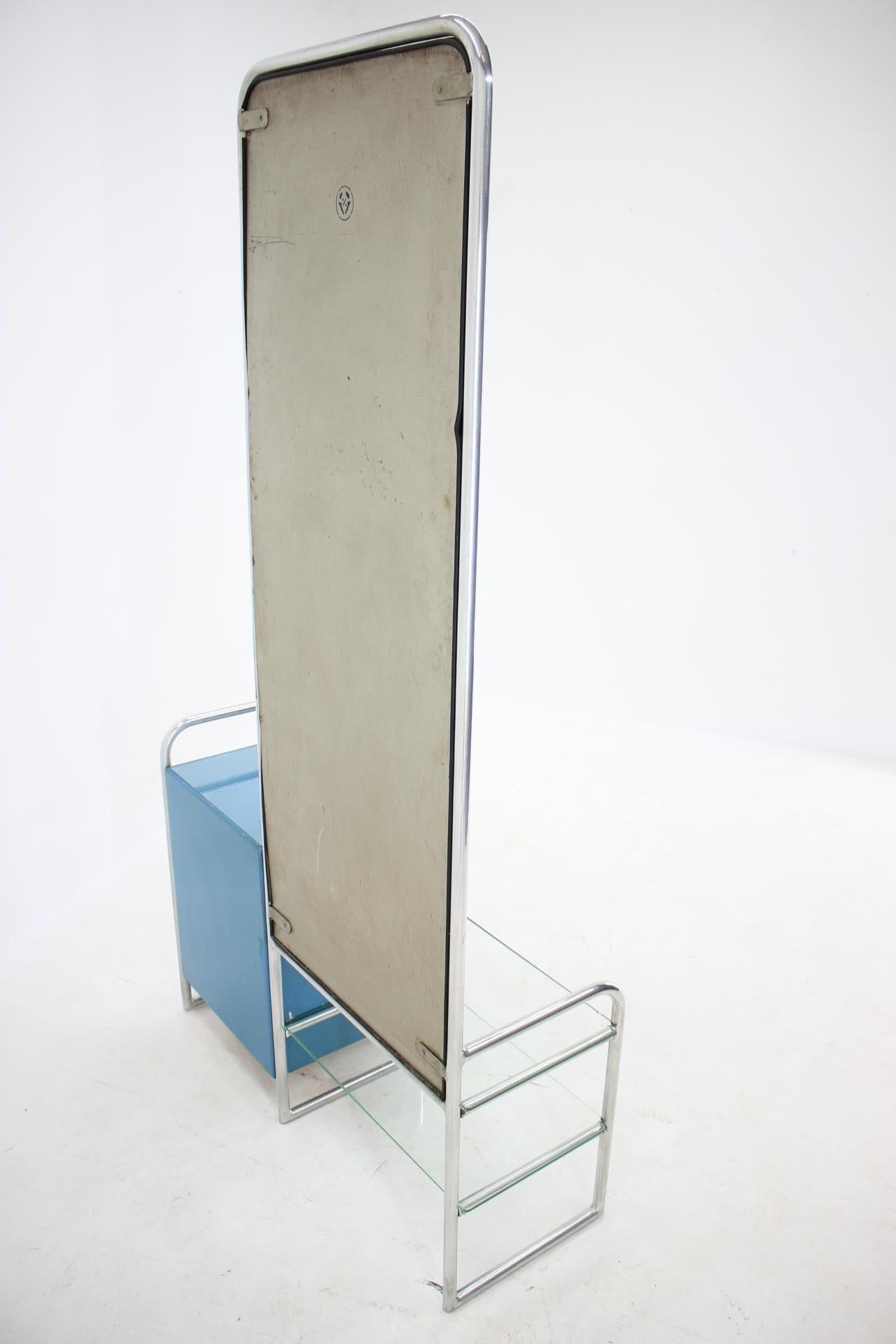 Mid-20th Century Design Bauhaus Tubular Chrome Dressing Table by Rudolf Vichr Prag, 1930s For Sale