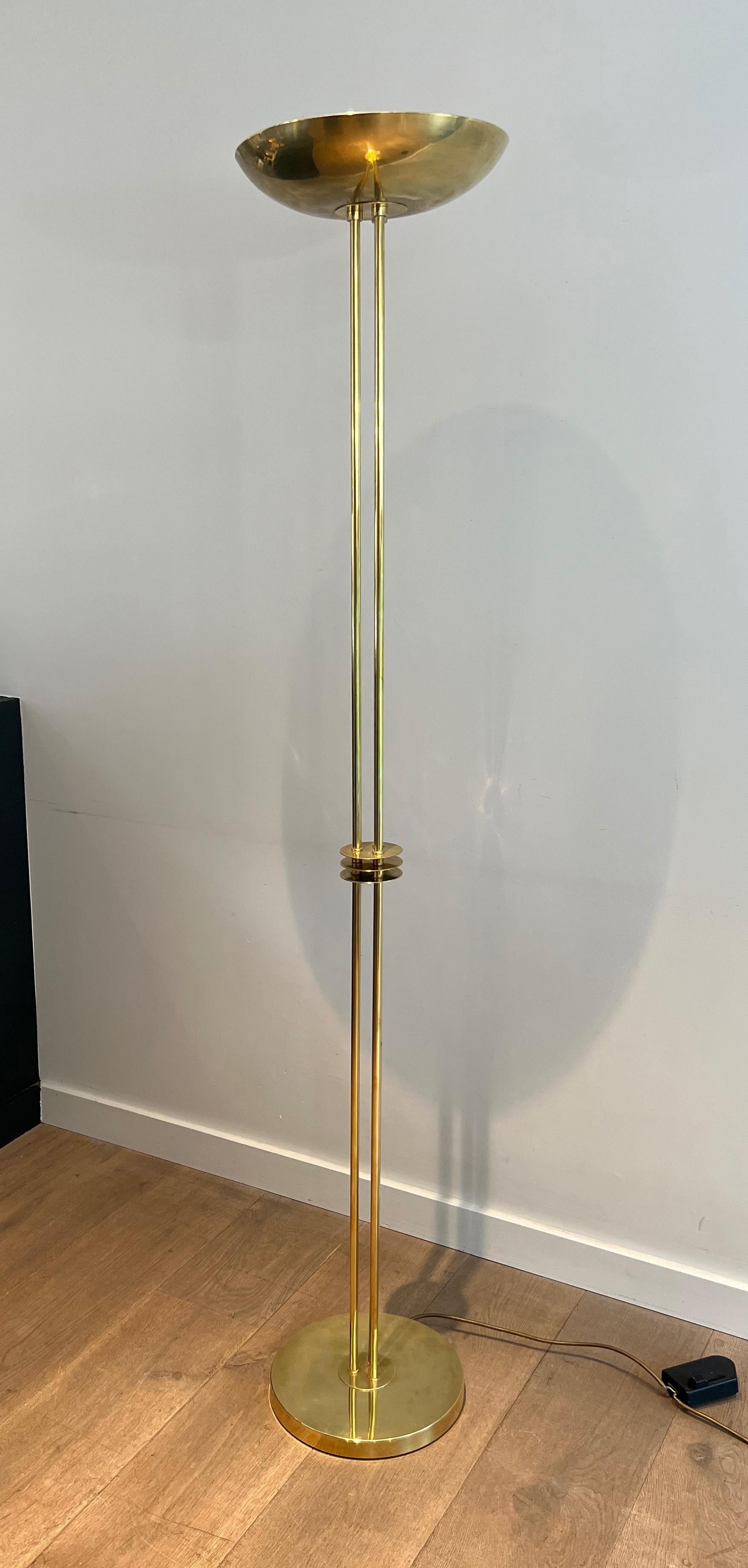 Lampada da terra in ottone di design. Opera francese in stile Art Déco. Circa 1970 in vendita 12