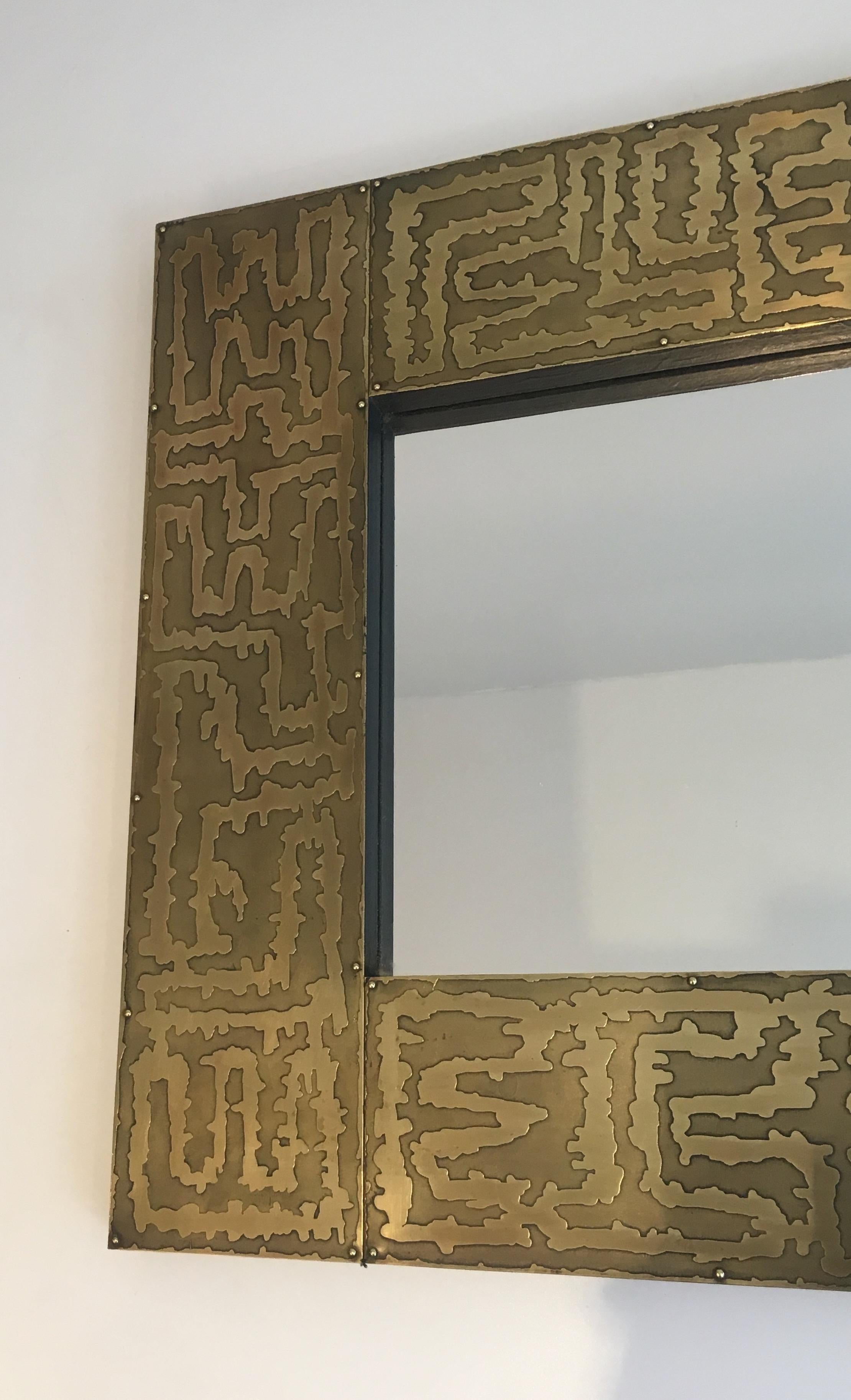 Mid-Century Modern Miroir Design en laiton, français, Circa 1970 en vente