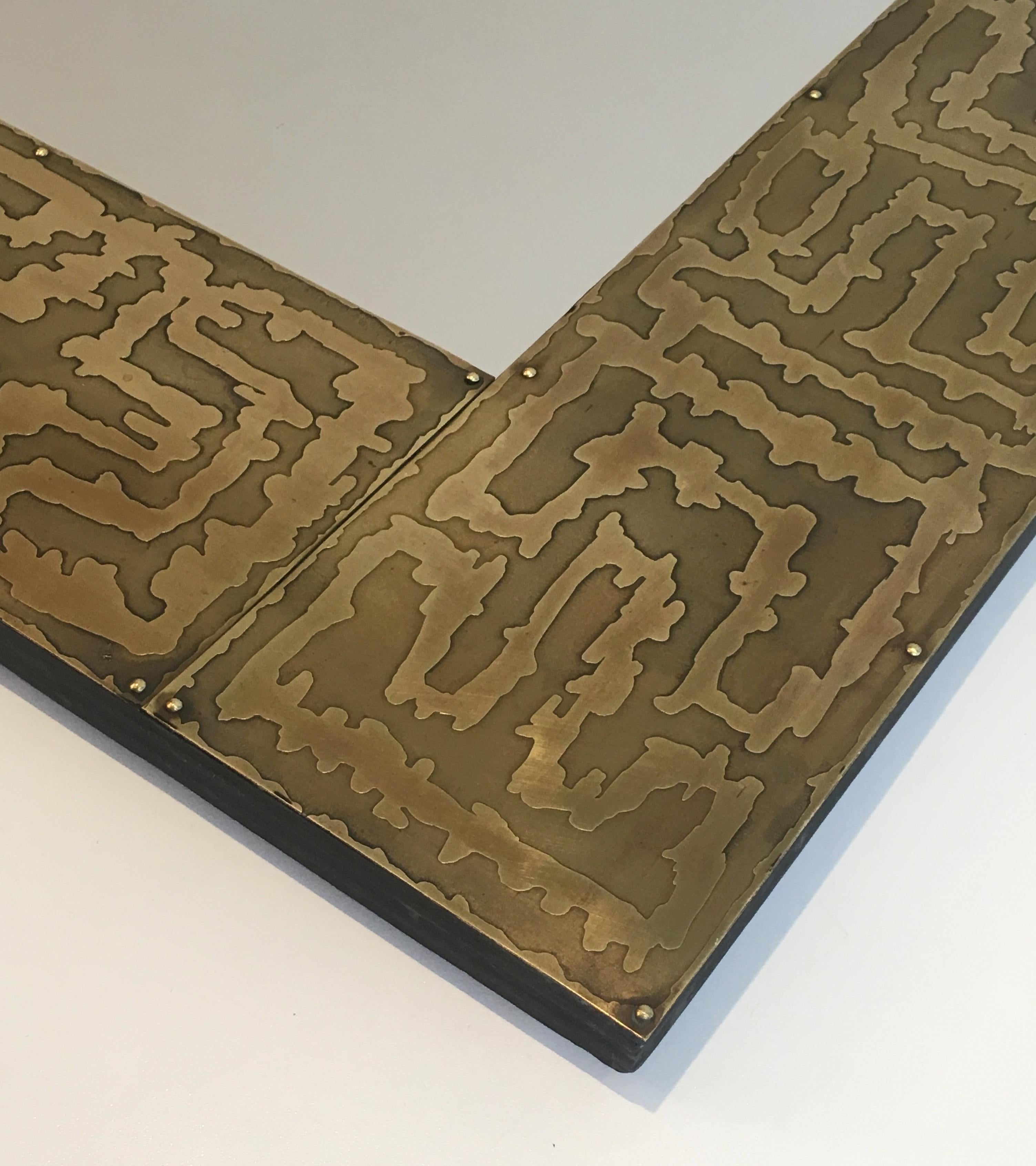 Miroir Design en laiton, français, Circa 1970 en vente 1