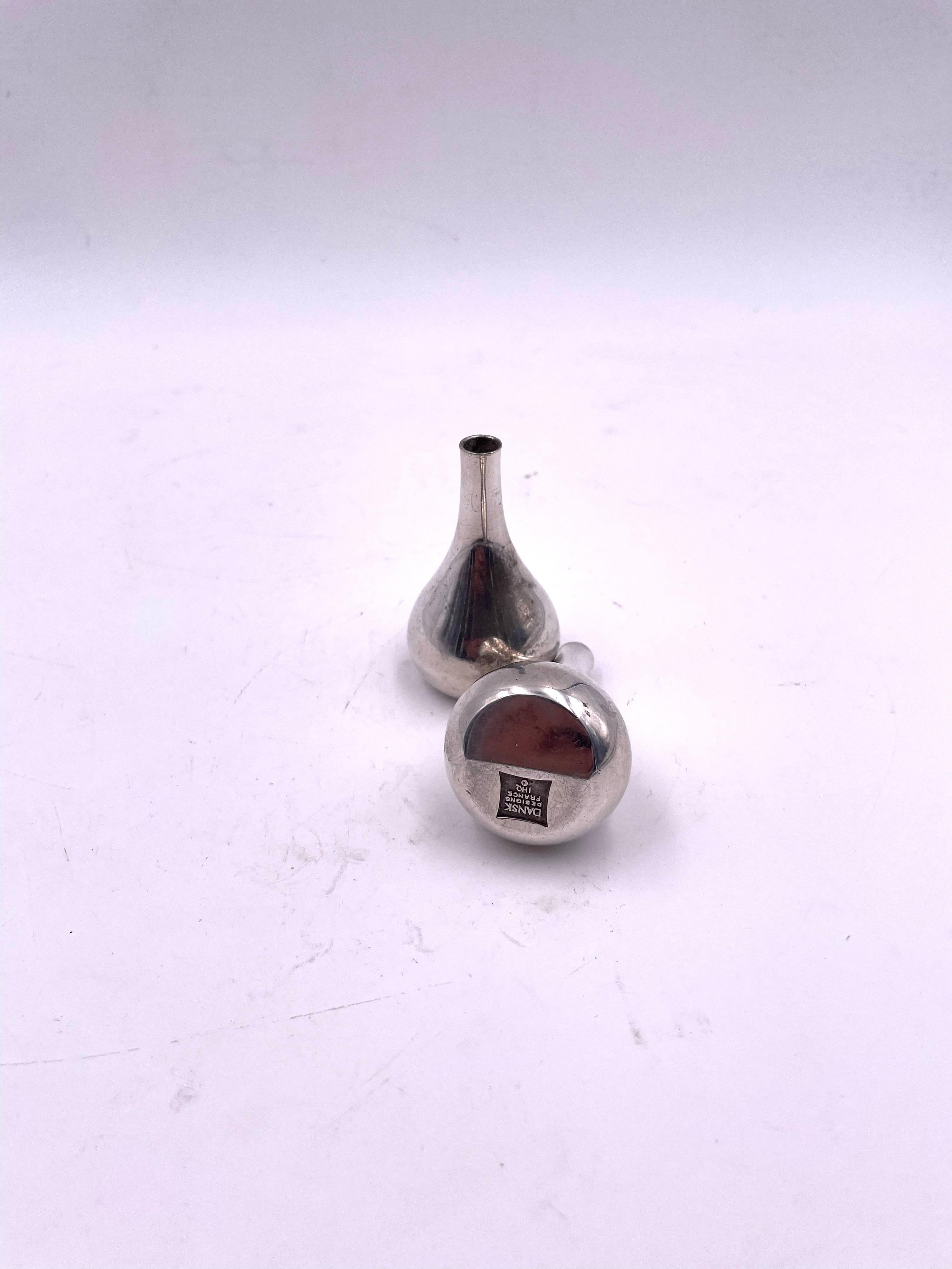 Francese Design di Jens Quistgaard per Dansk Coppia di portacandele a goccia in vendita