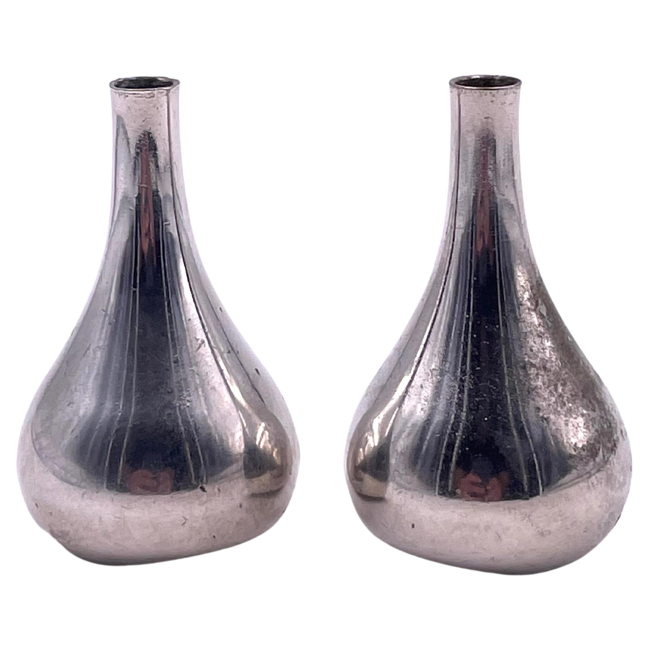 Paar Teardrop-Kerzenhalter von Jens Quistgaard für Dansk, entworfen im Angebot