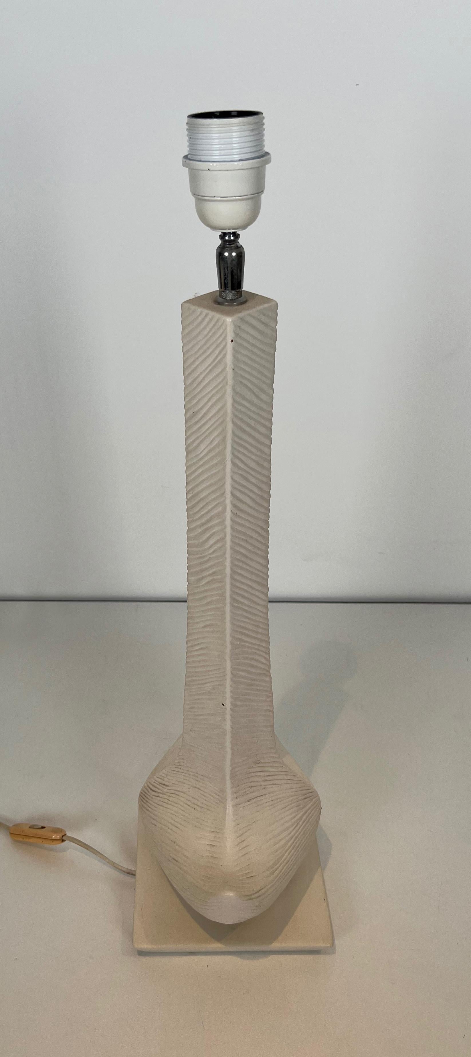 Lampe de table en céramique Design. Œuvre française de L Drummer Vers 1970 en vente 6