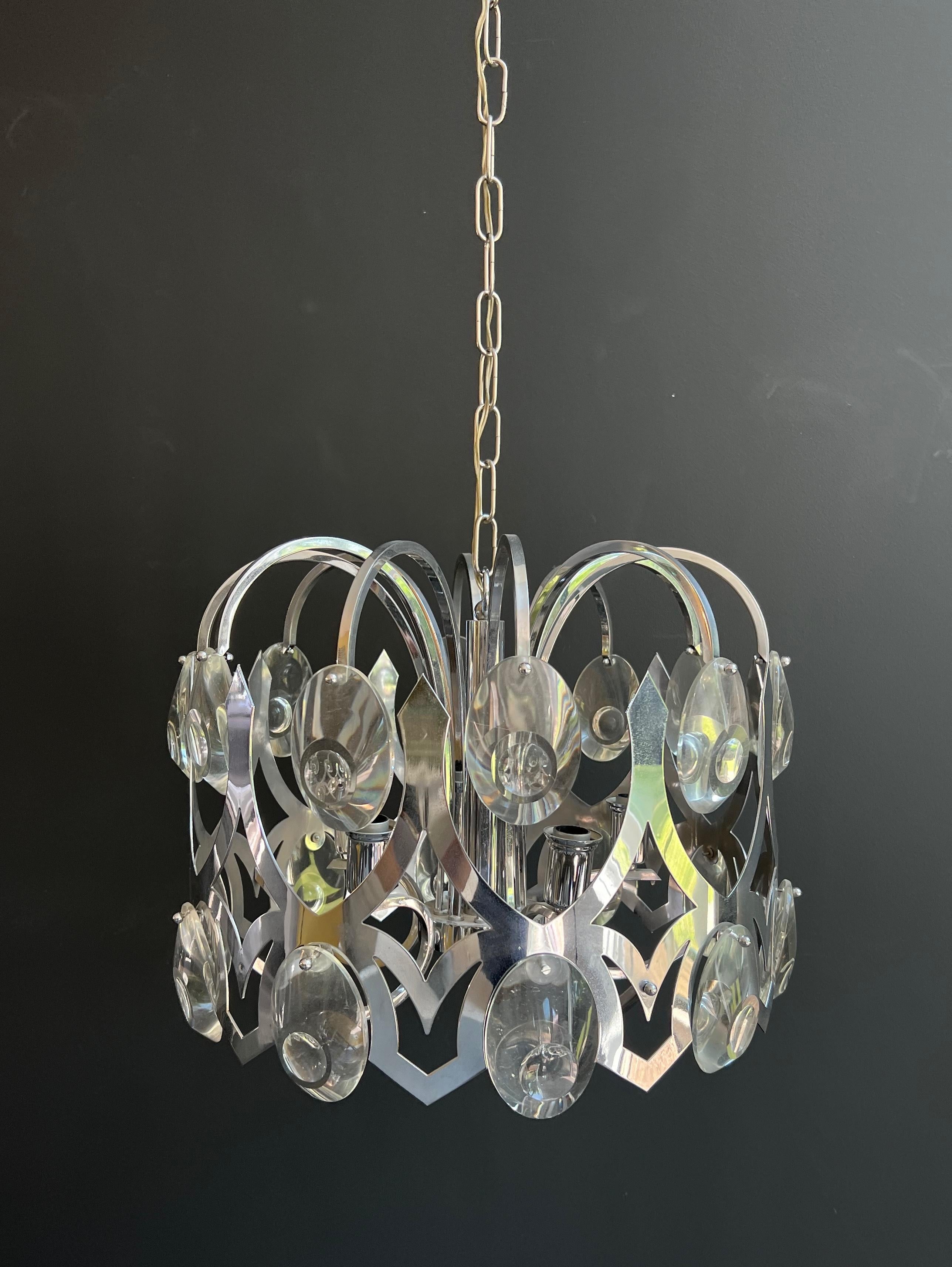 Design-Kronleuchter aus Chrom und Kristall des italienischen Designers Angelo Gaetano Sciolari (Italienisch) im Angebot