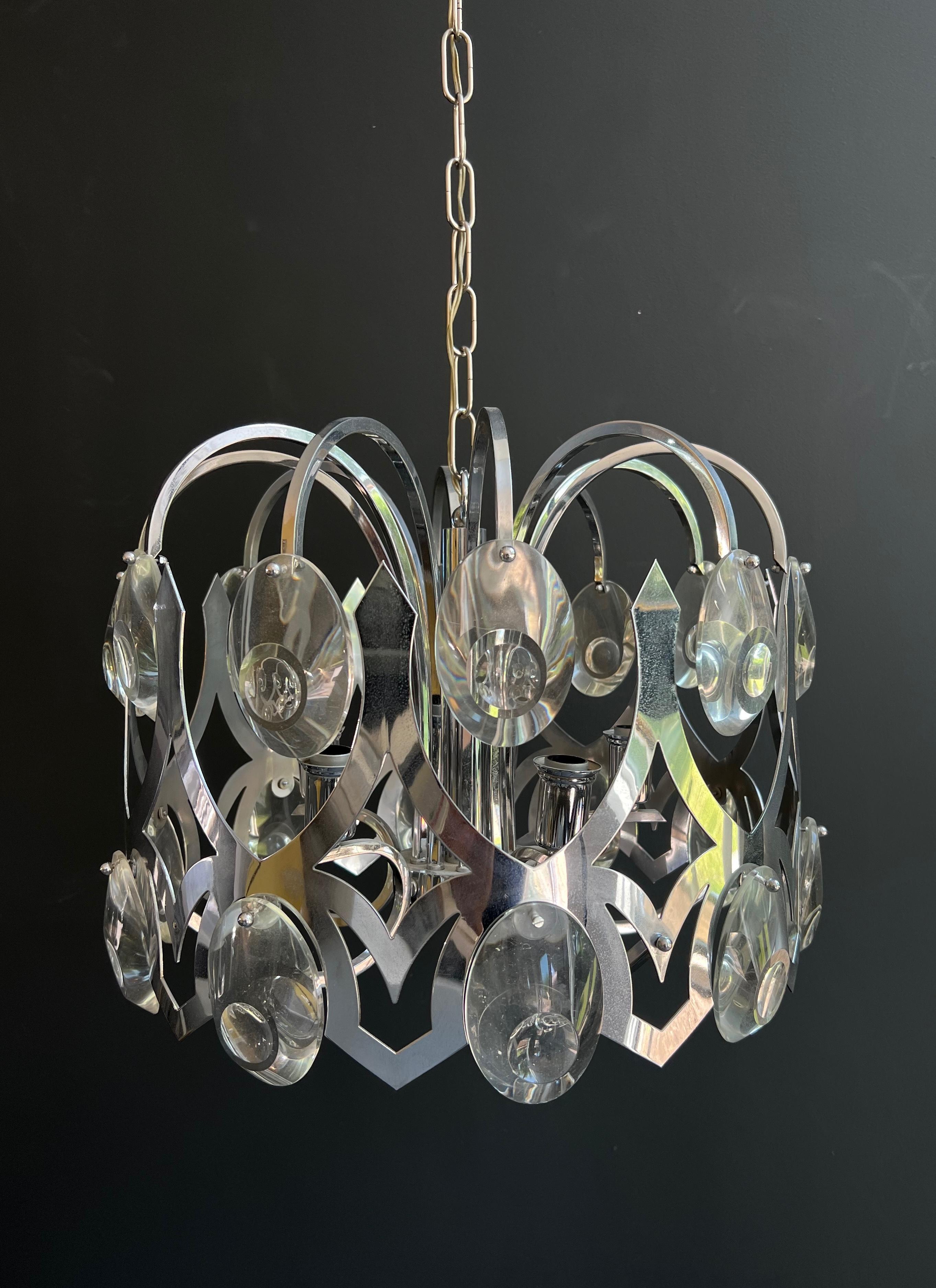 Design-Kronleuchter aus Chrom und Kristall des italienischen Designers Angelo Gaetano Sciolari (Ende des 20. Jahrhunderts) im Angebot