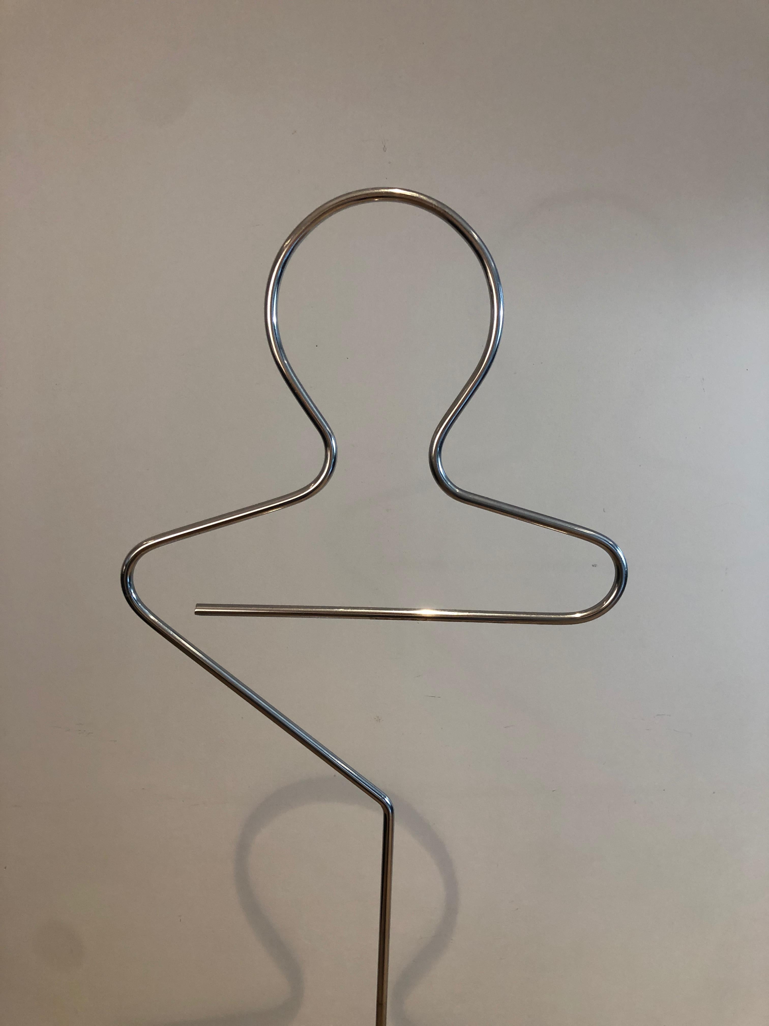 Design chrome valet. French work. Circa 1970 In Good Condition For Sale In Marcq-en-Barœul, Hauts-de-France