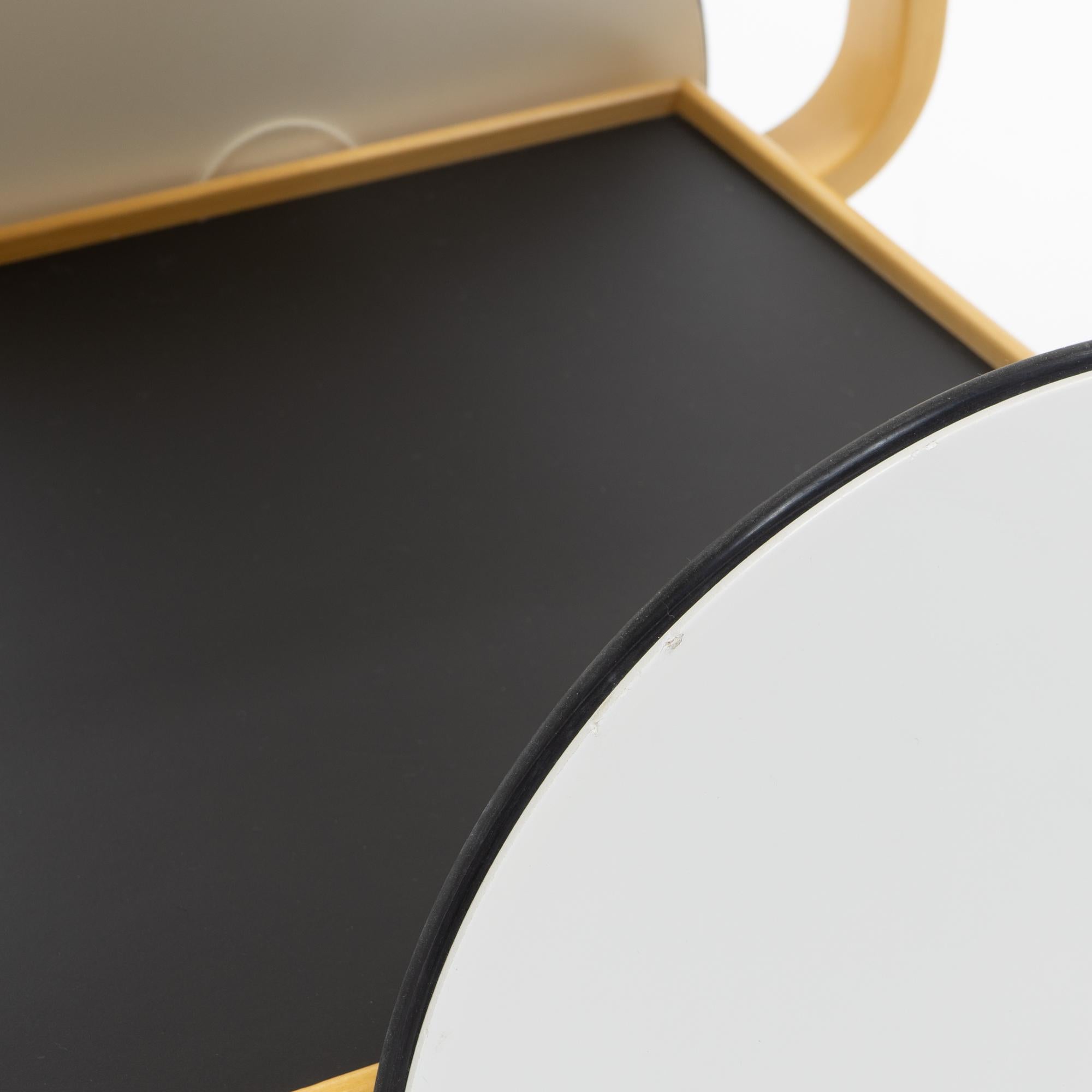 Design-Klassiker: Alvar Aalto Servierwagen 901, Artek Finnland im Angebot 3