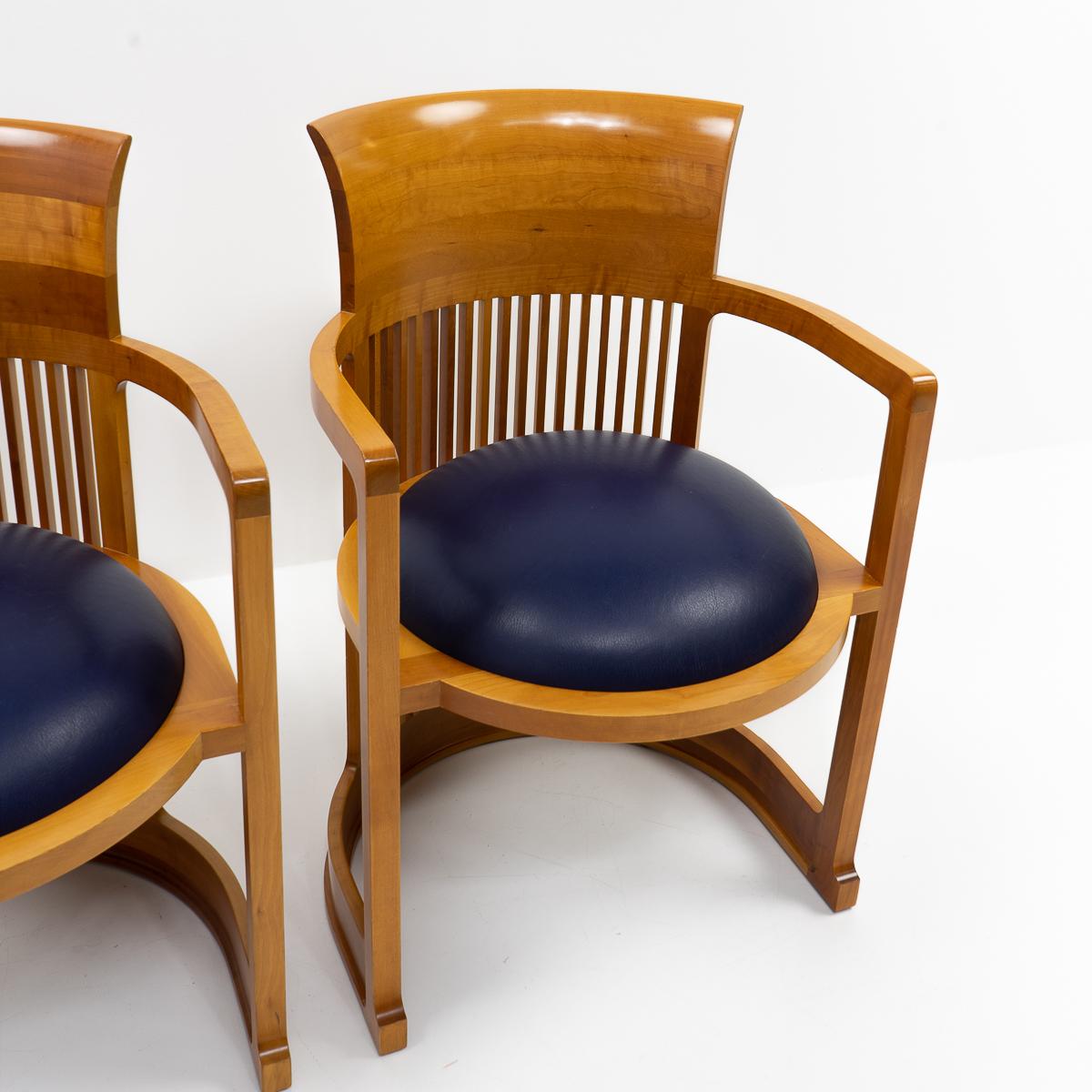 Modern Design Classic Barrel Chair by Frank Lloyd Wright for Cassina, 1980s