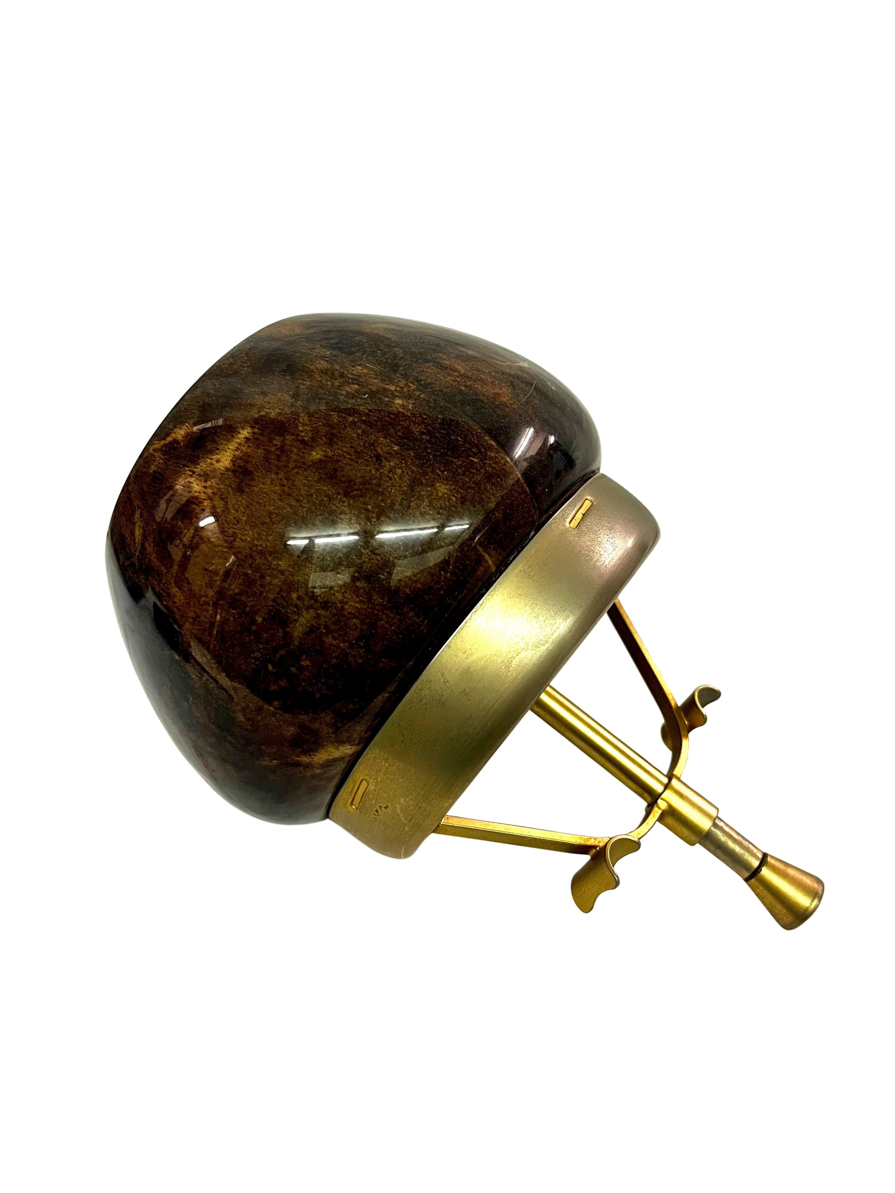 Design/One classico di Aldo Tura, posacenere, ottone, pelle di capra, metà secolo, Italia anni '60 in vendita 2