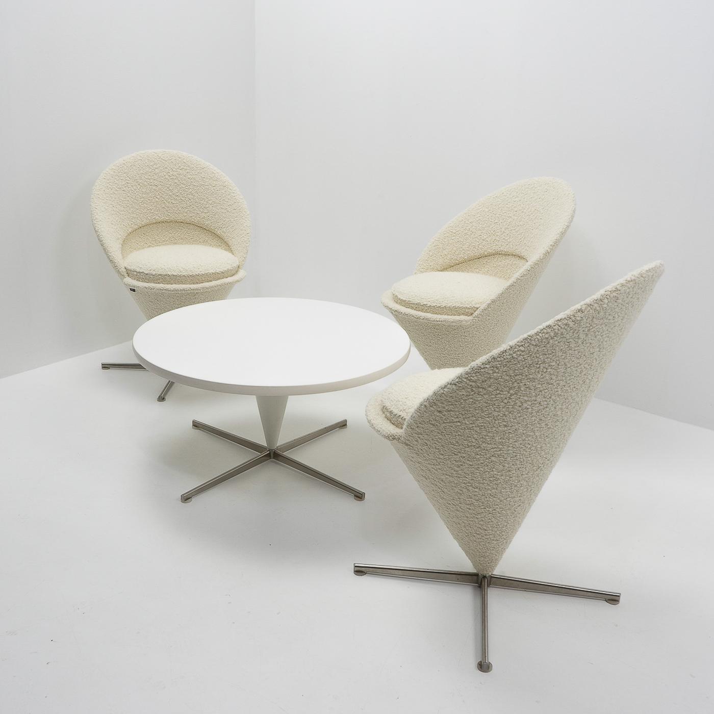 Design Classic Verner Panton Cone Chairs, Vitra, 2000s For Sale 5