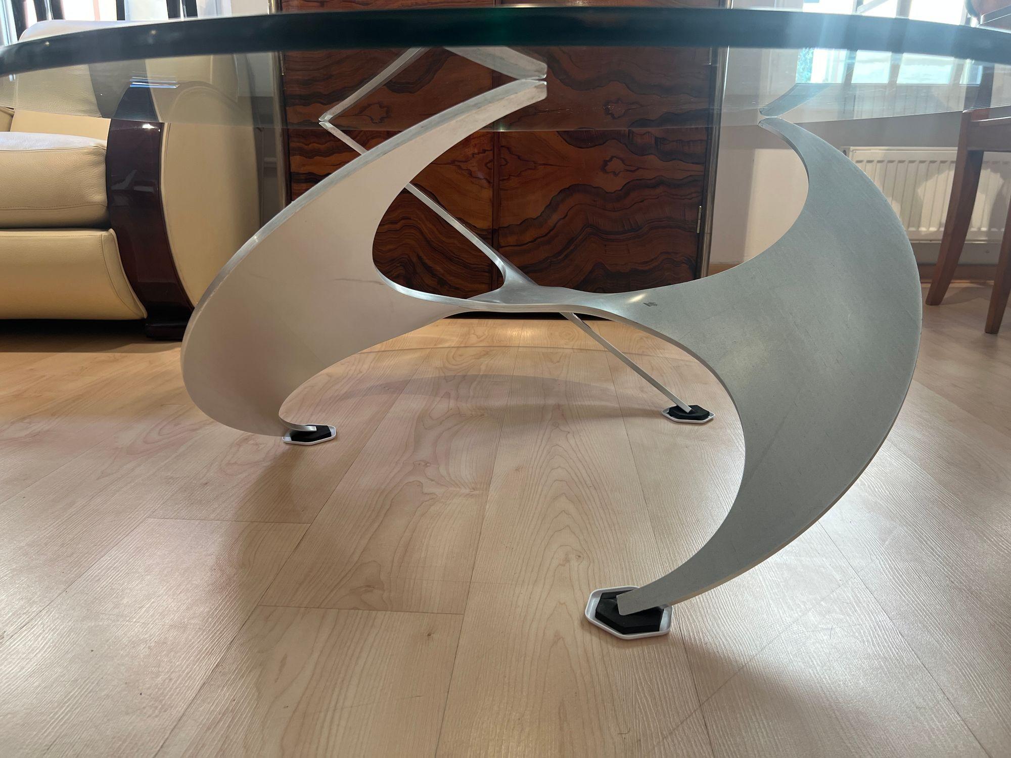 Aluminium Table basse Design par Knut Hesterberg, aluminium et verre, Allemagne, années 1960 en vente