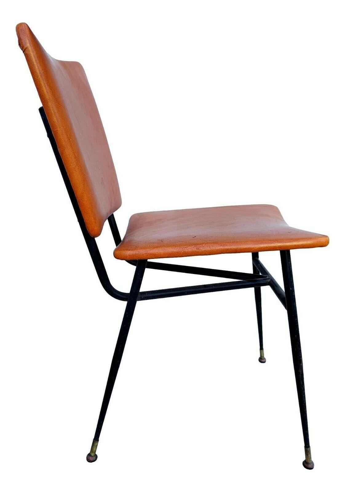 Italian Design Collectible Chair in the Style of Gastone Rinaldi, 1960s For Sale