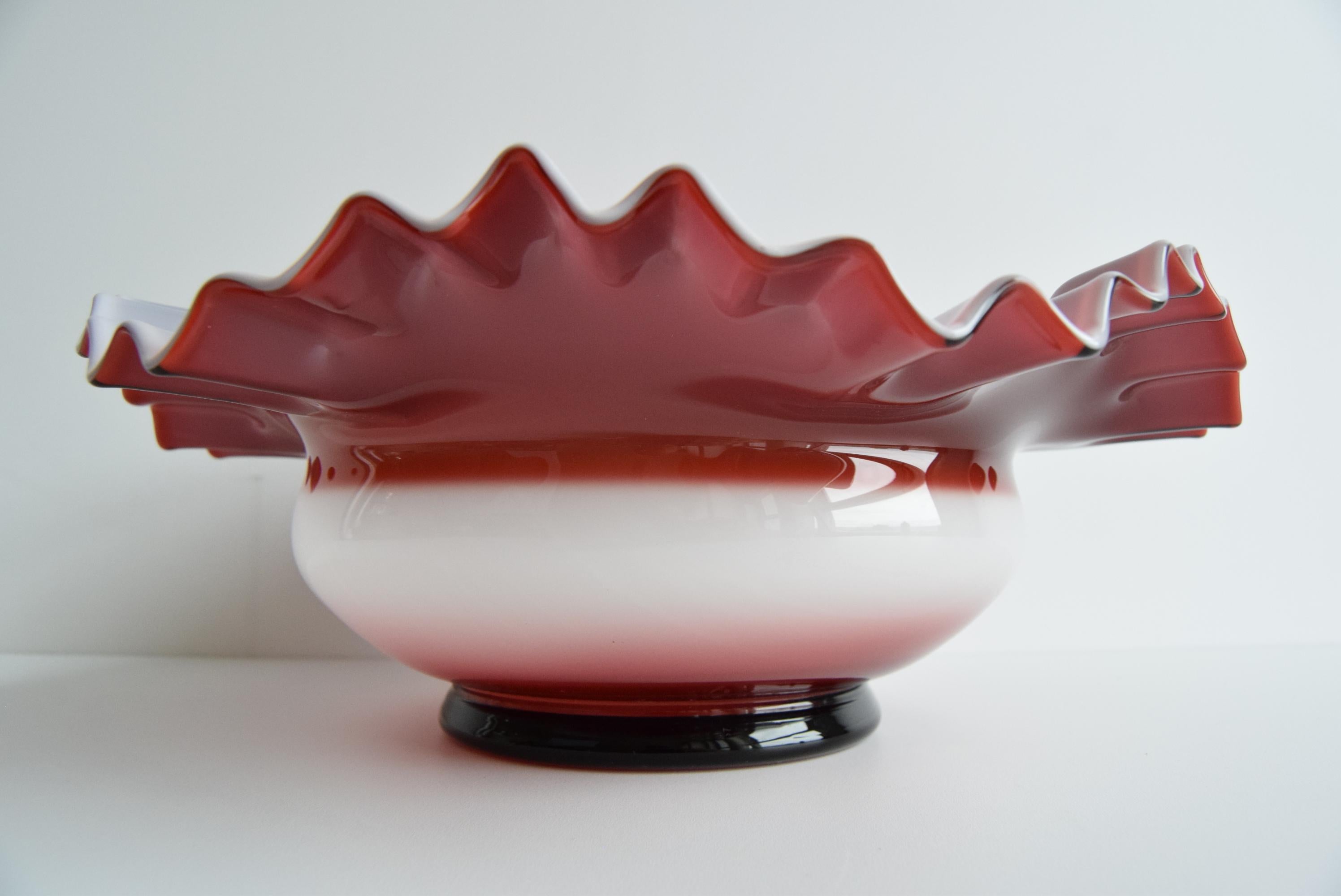 Design Decorative Glass Bowl, Bohemia Glass, 1960's. For Sale 2