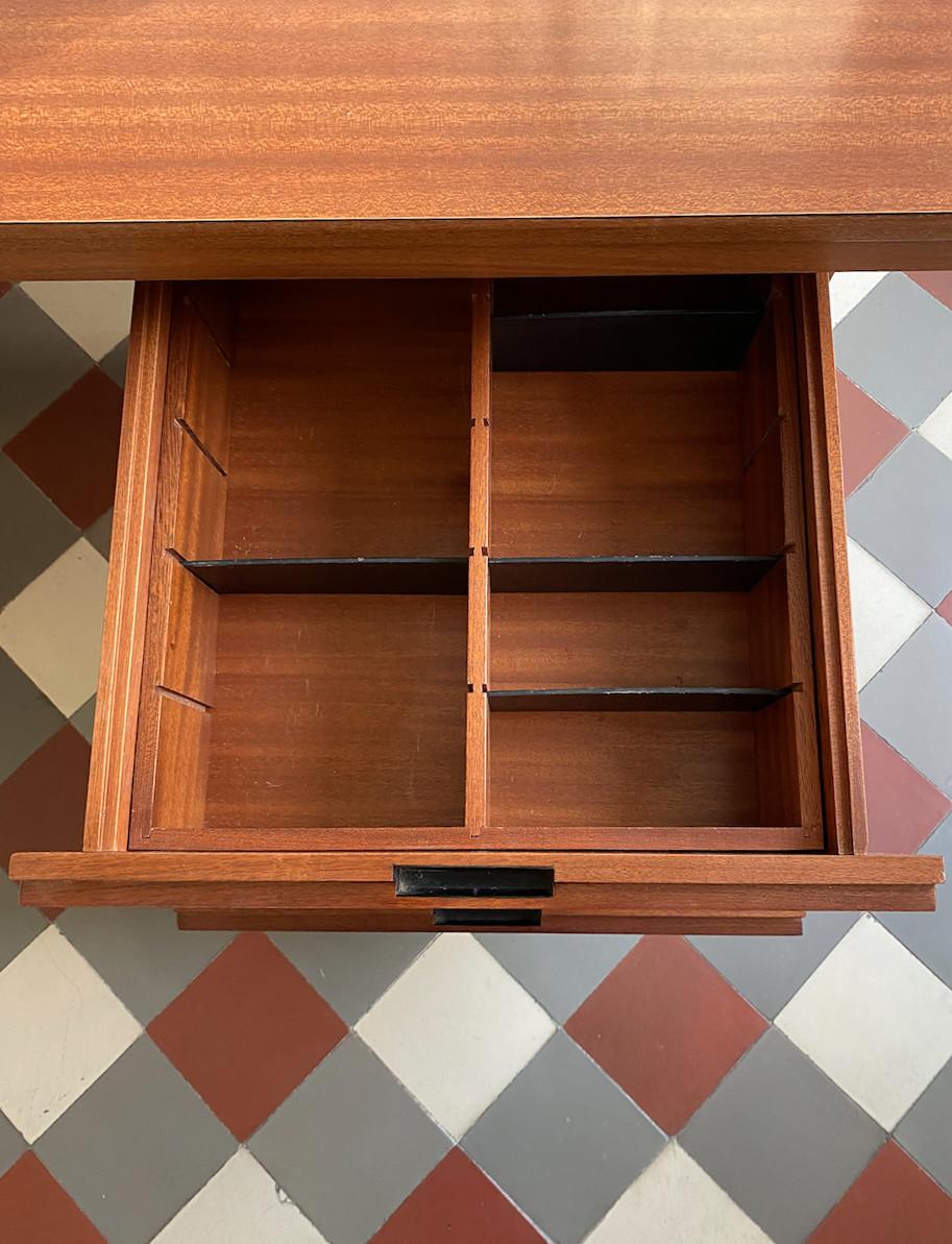 Schreibtisch von Pierre Guariche, herausgegeben von Maison Minvielle, um 60 im Angebot 4