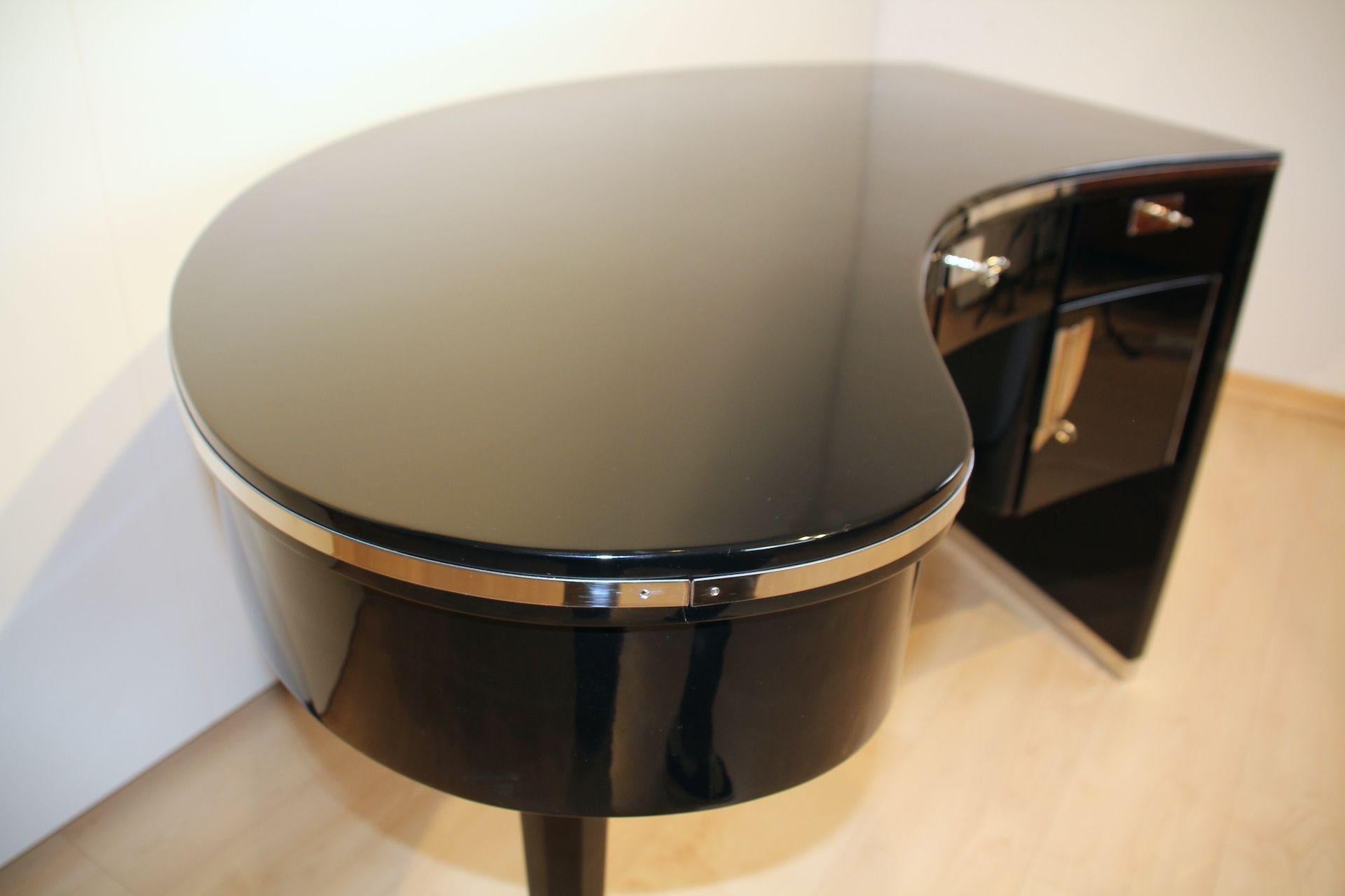 Design Desk, Curved Top, Piano Lacquer, Chrome, France, 1950s For Sale 10