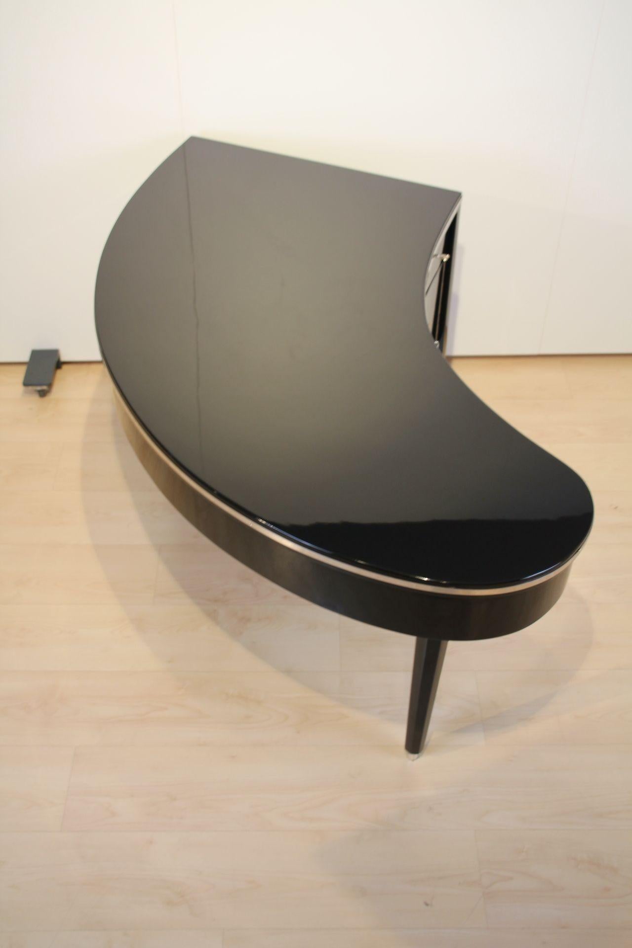 Design Desk, Curved Top, Piano Lacquer, Chrome, France, 1950s For Sale 11