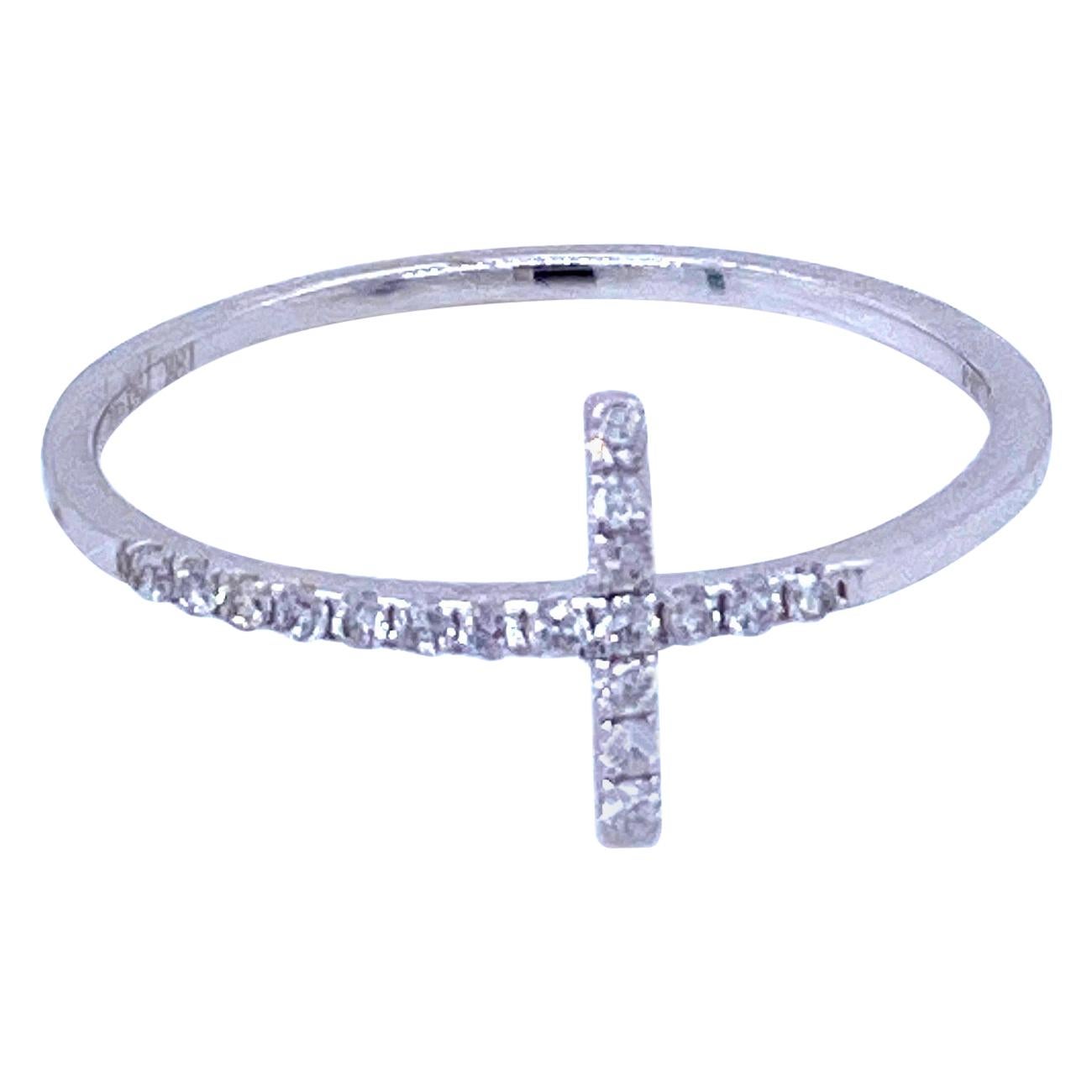 Design Diamond 18 Karat Gold Ring For Sale