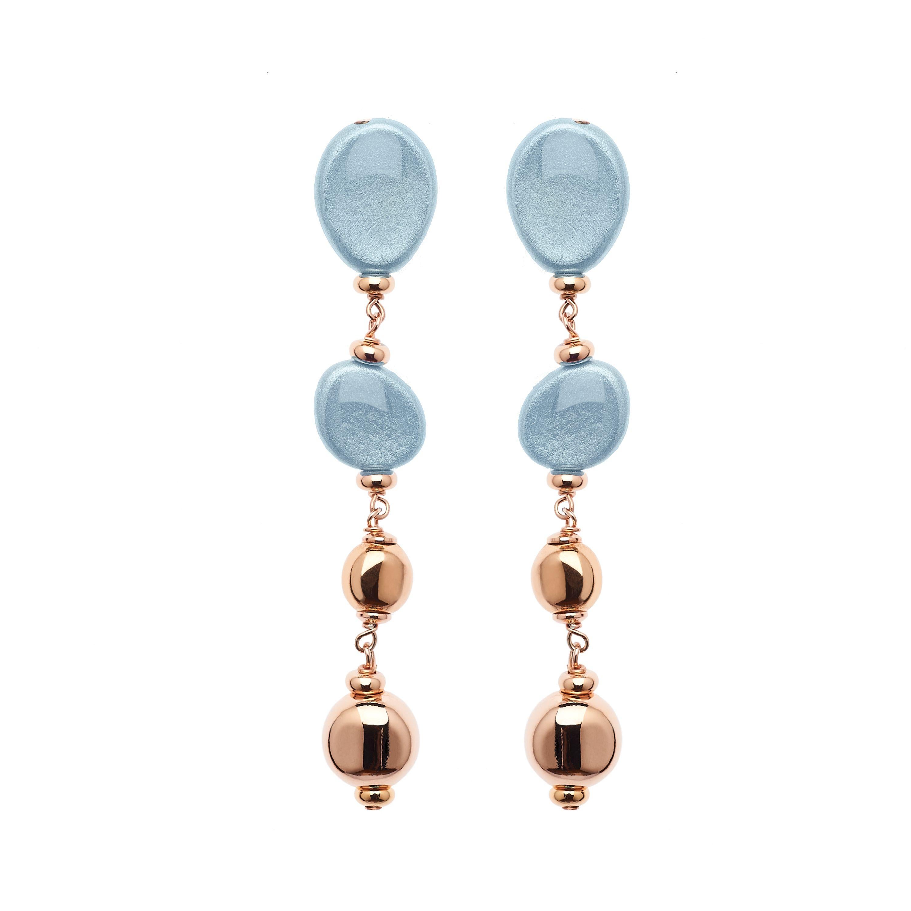 ROSSOPREZIOSO MISSISSIPI Earrings are made in reclaimed olive wood, lacquered and hand-enamelled embellished with 24-karat rose gold-plated 925 silver nuggets.
The color of the wood is a bright and luminous light blue. 
These earring are designed