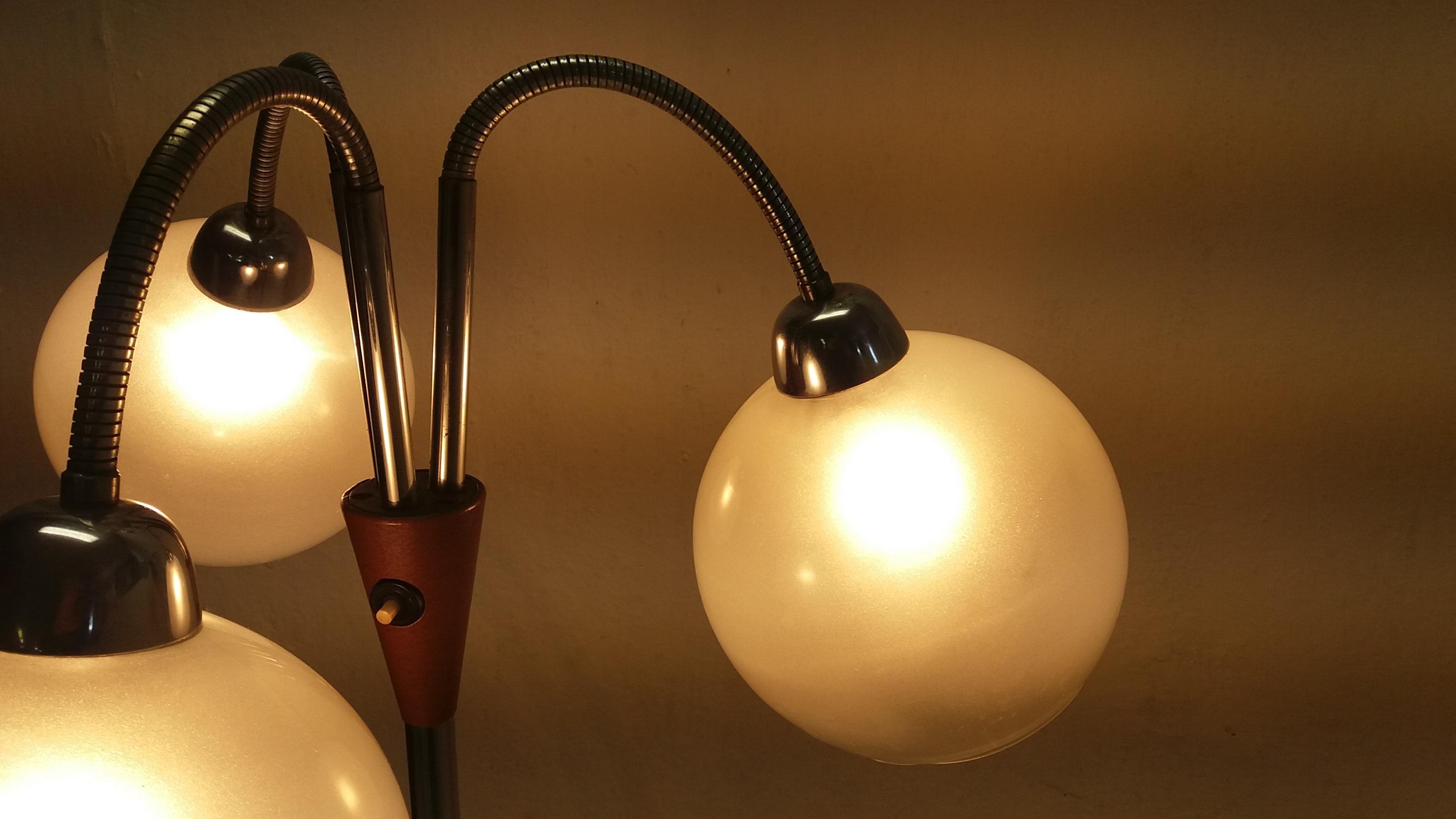Lampadaire Design, Lidokov, Expo 58 Bruxelles, années 1960 en vente 5