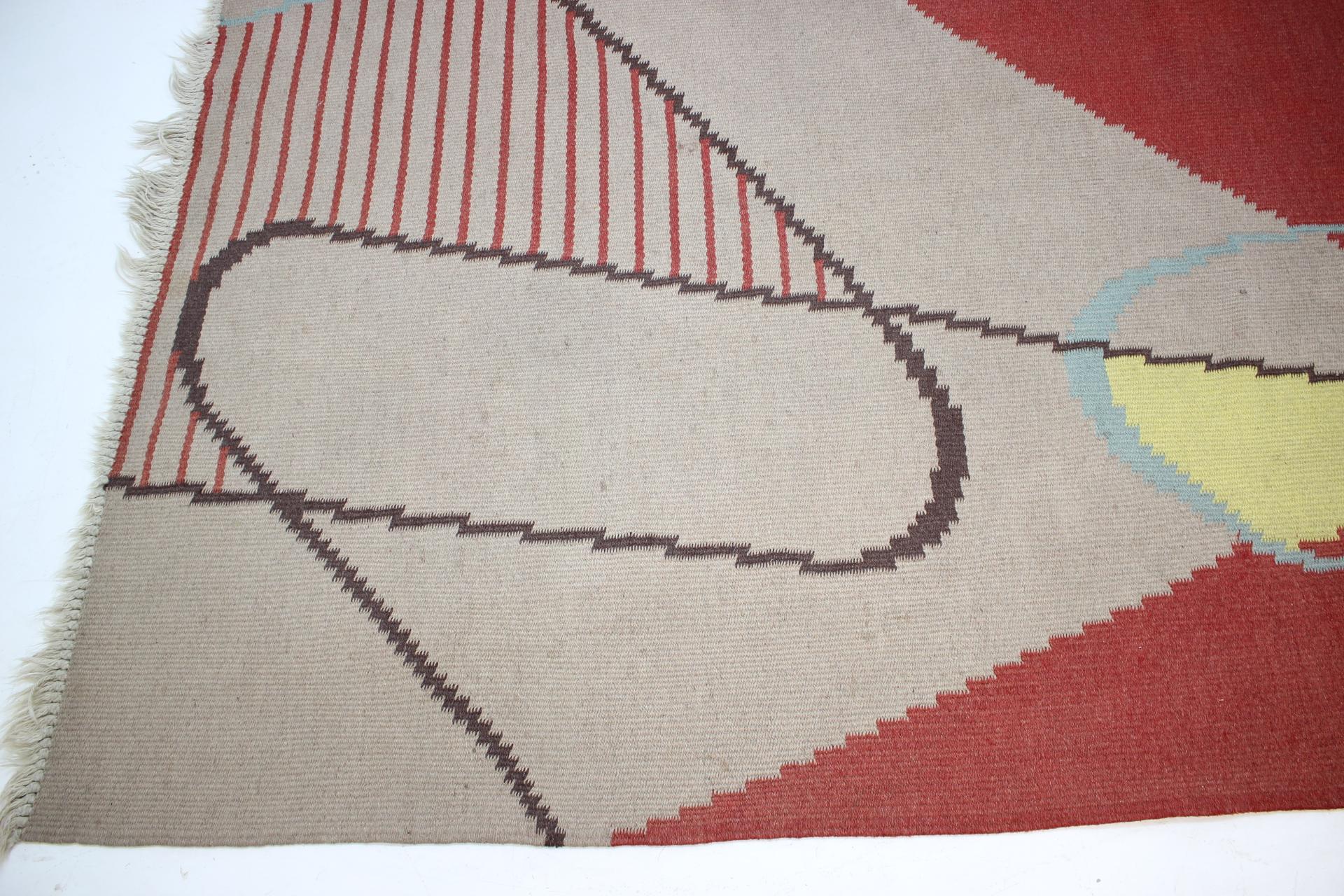 Design Geometric Carpet in Style of Antonín Kybal, 1950s In Good Condition For Sale In Praha, CZ