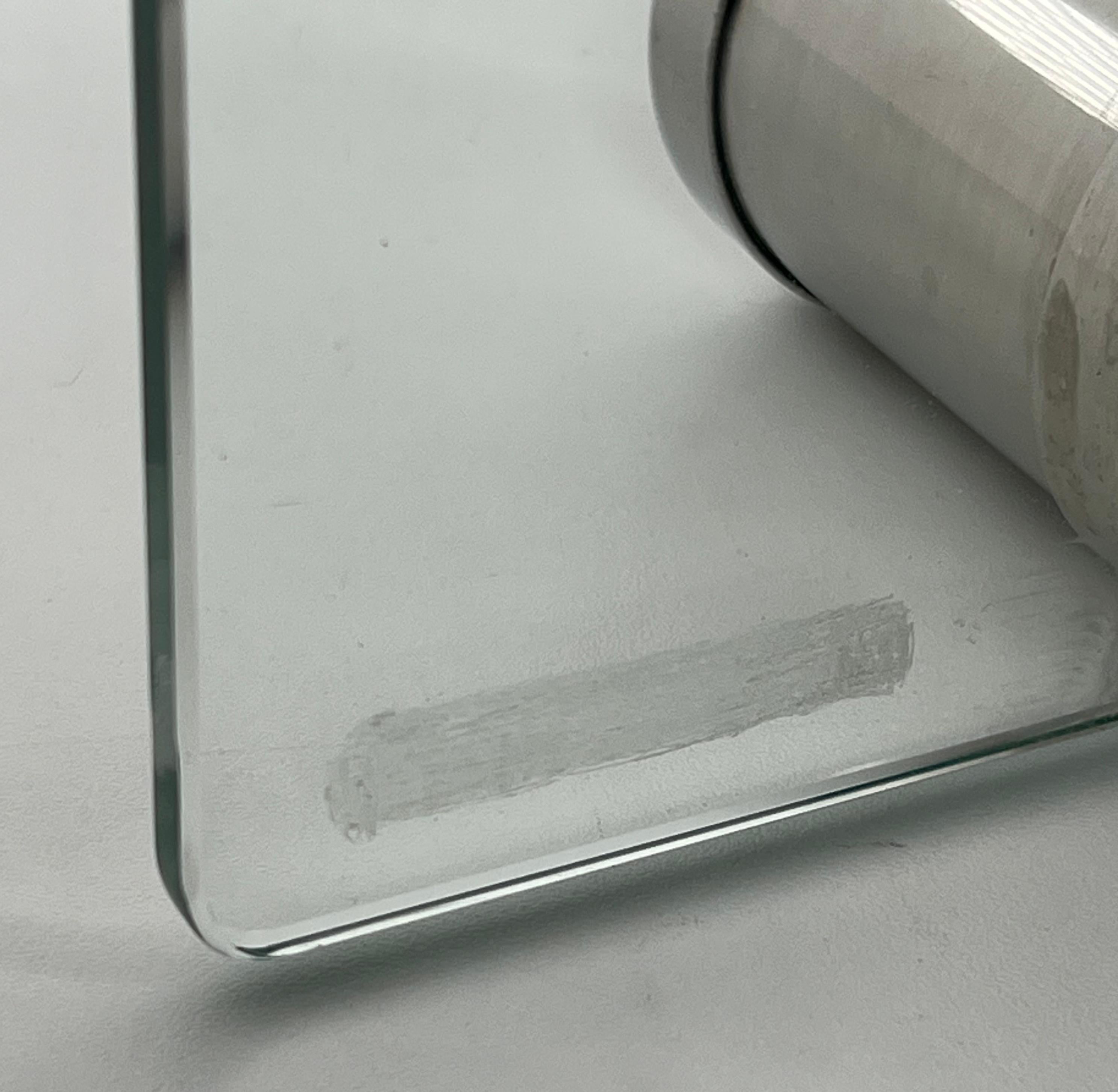 Design-Kaminschirm aus Glas und Chrom mit Messingfüßen. im Angebot 1