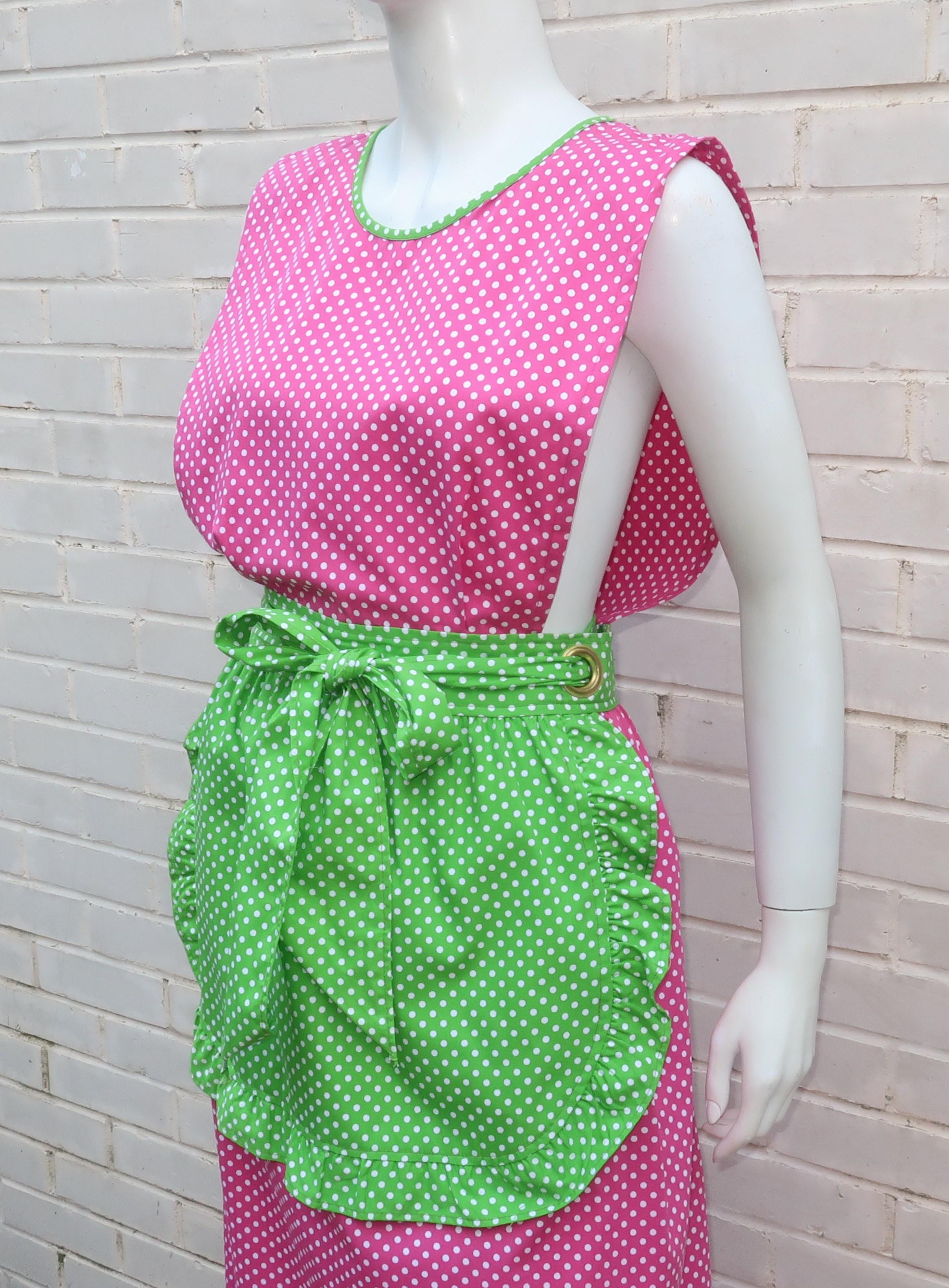 Design House Pink & Green Cotton Pinafore Apron Dress, C.1970 For Sale 1