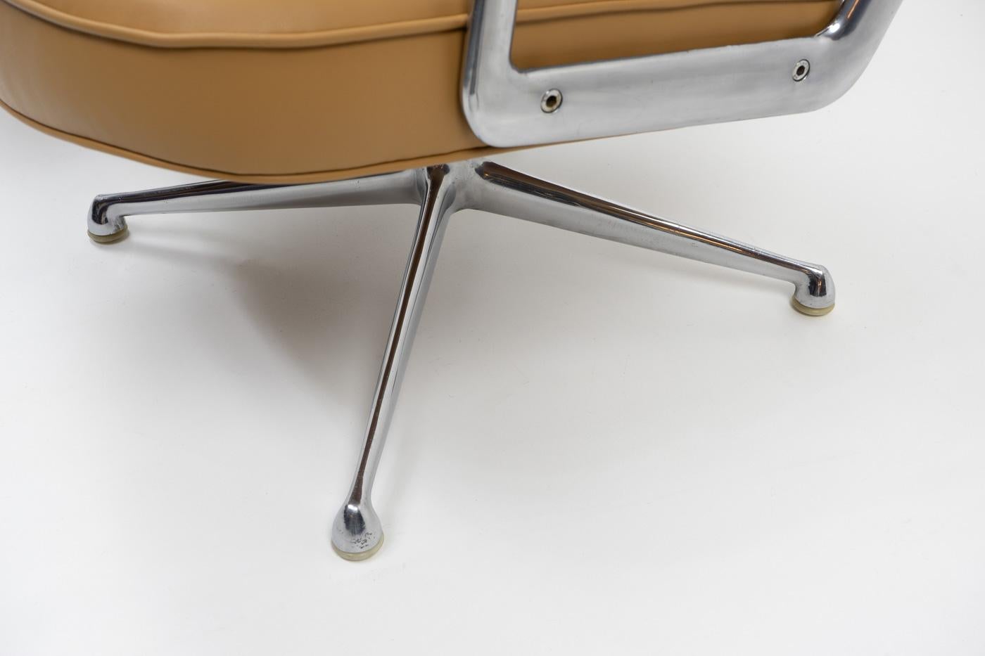 Design-Ikone des Designs: Eames ES105 Lobby-Stühle - Herman Miller für Vitra, 2er-Set im Angebot 9