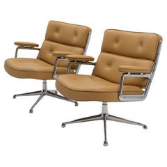 Icono del diseño: Sillas de vestíbulo Eames ES105 - Herman Miller para Vitra, set de 2