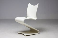 Icona del design - Verner Panton White S-Chair Model 275 per Thonet, 1965