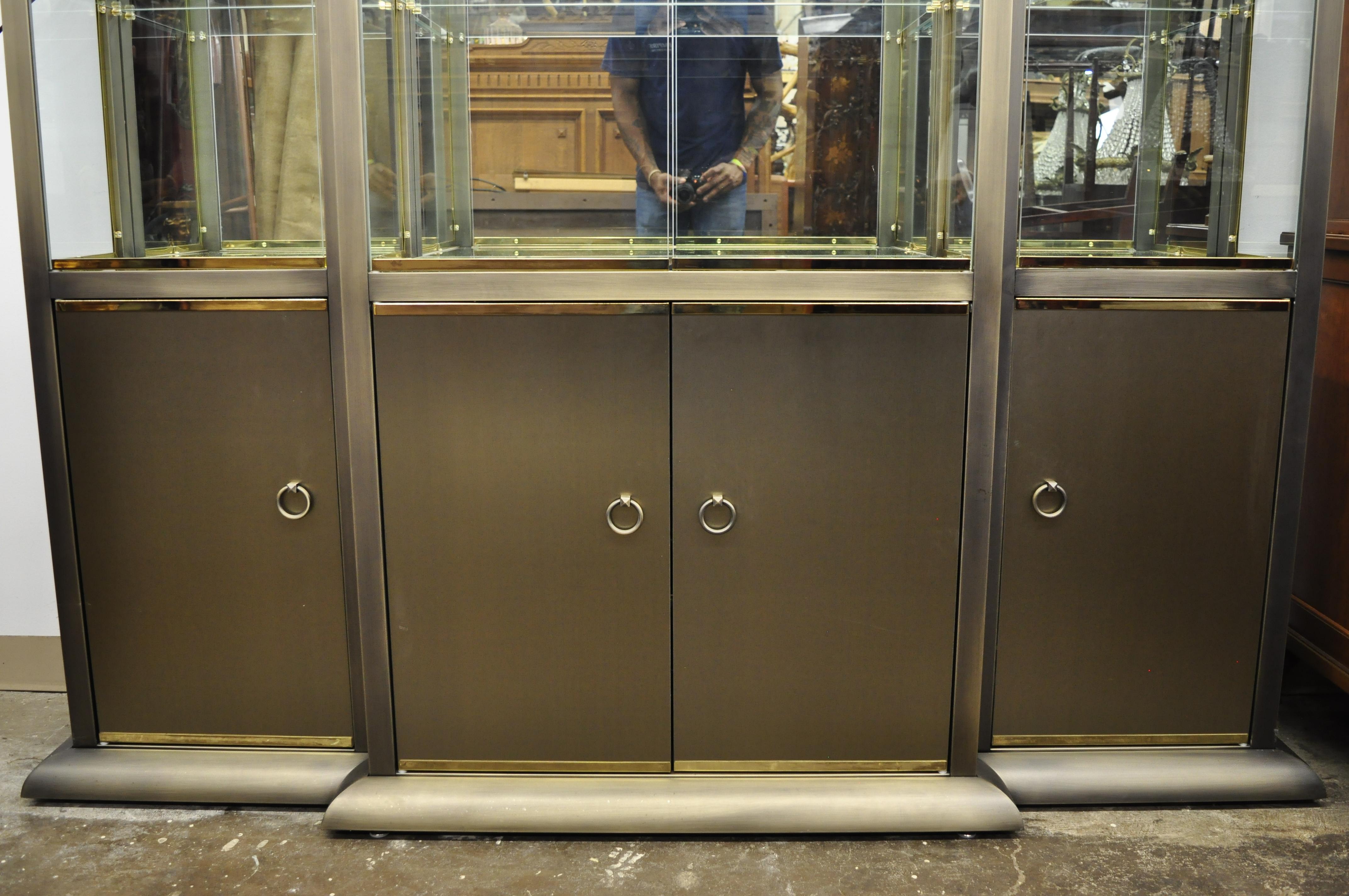 Mid-Century Modern Design Institute of America Brass and Bronze Mirror Display Case Cabinet Curio
