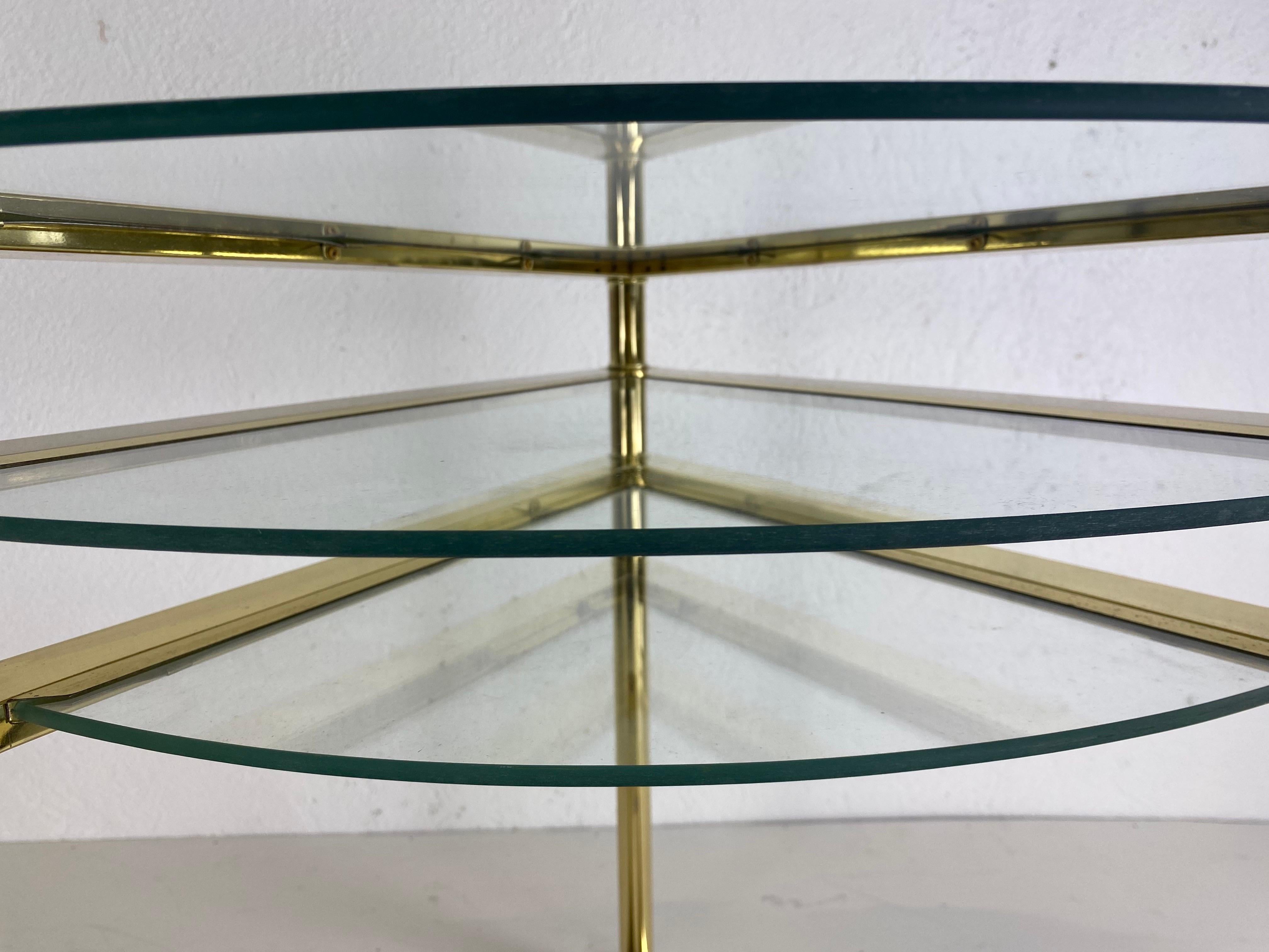 Design Institute of America mid century modernist nesting tables In Good Condition For Sale In Allentown, PA